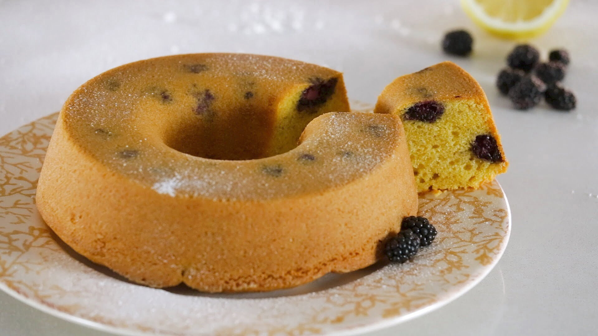 Lemon cake with blackberries