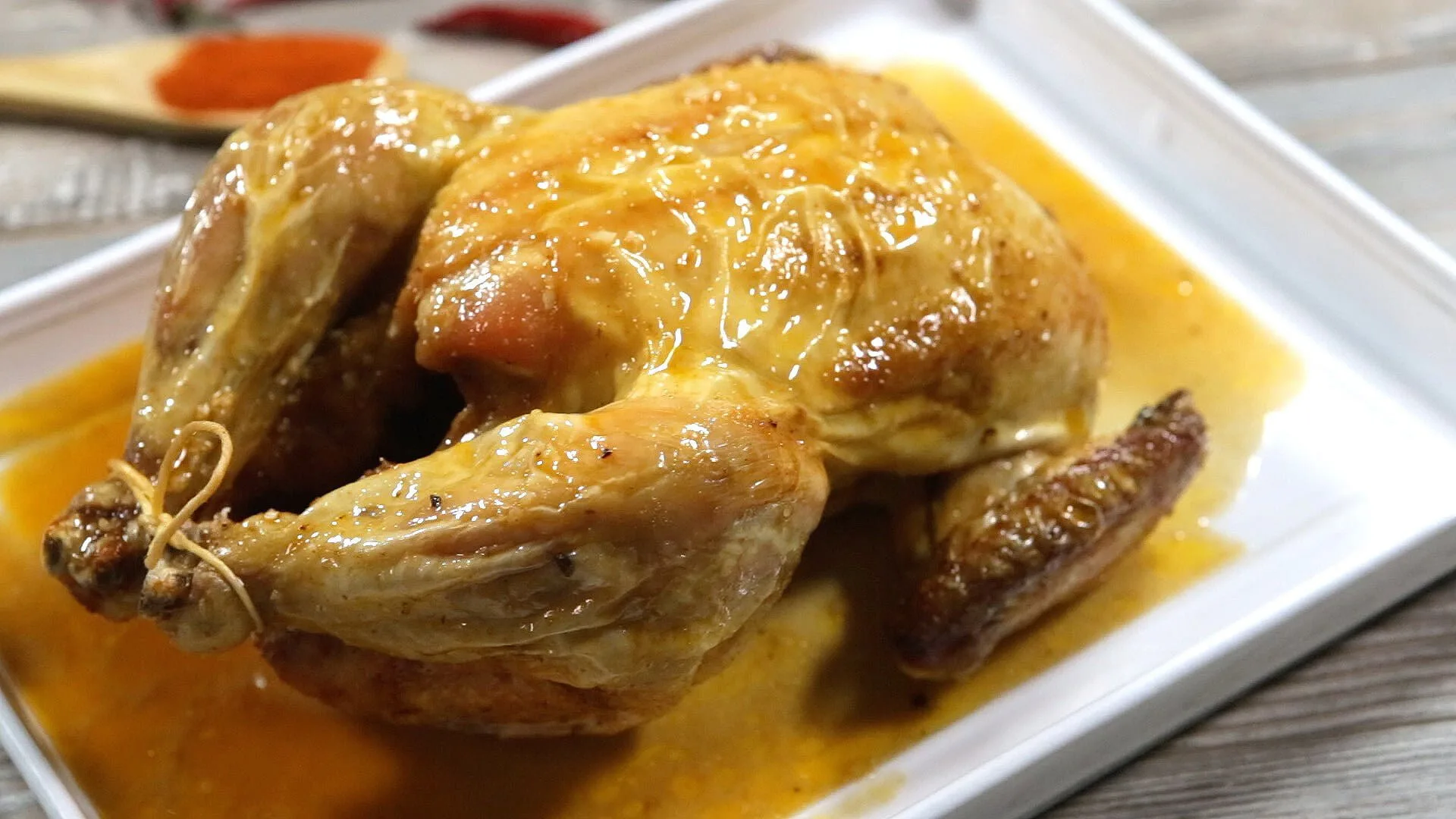 Frango assado no forno - receita fácil