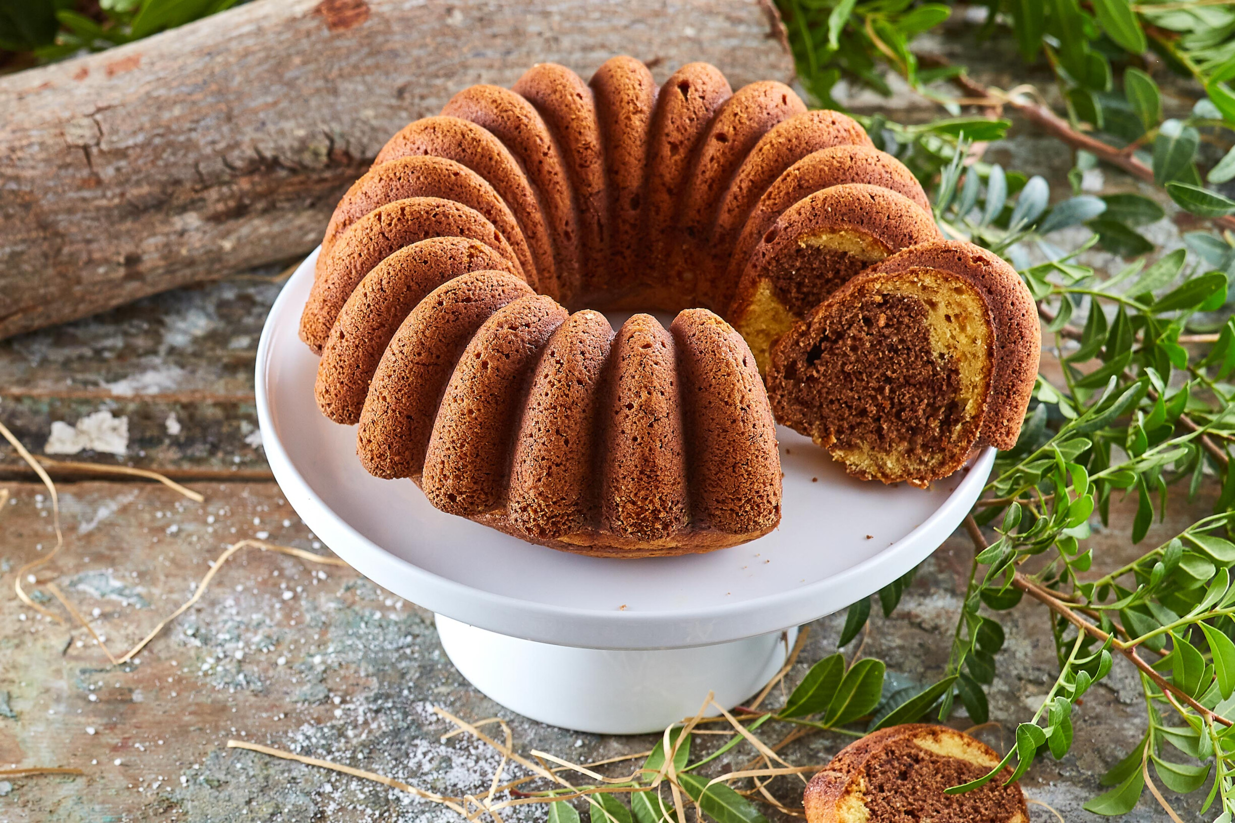 Bolo mármore de chocolate e manga