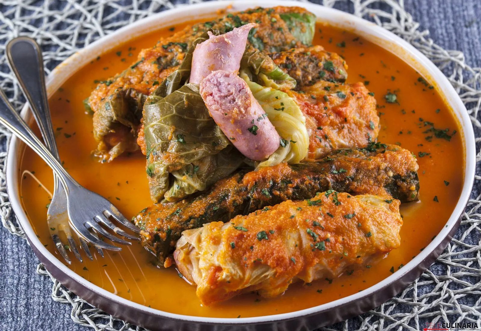 Receita fácil de Salsichas em lombardo