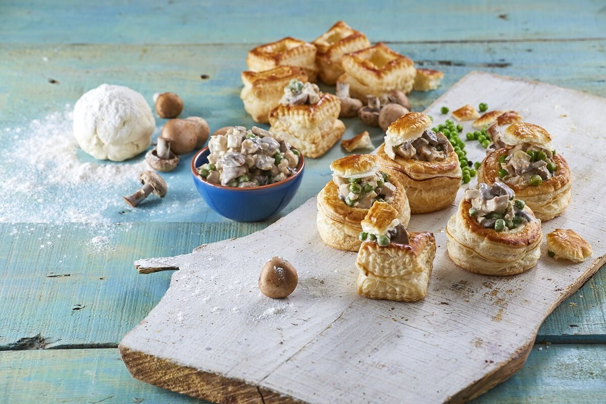 Vol-au-vent de frango e cogumelos