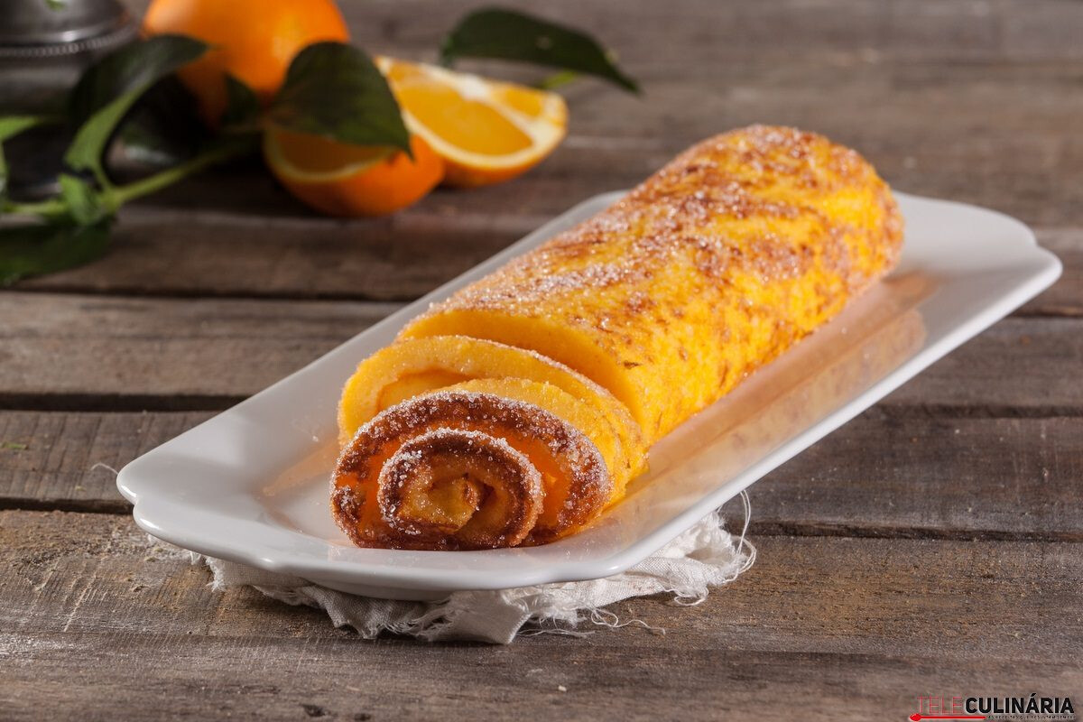 Torta de laranja molhadinha