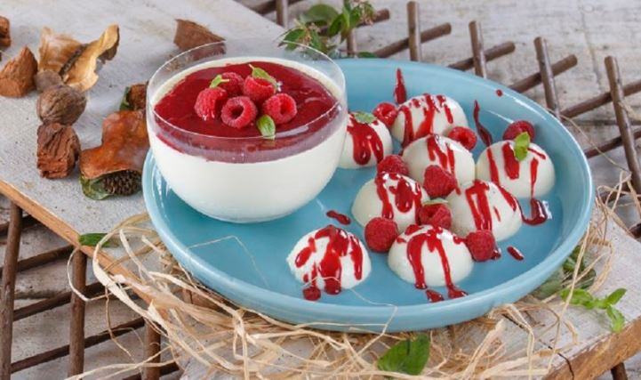 Pannacotta de manjericão e lima