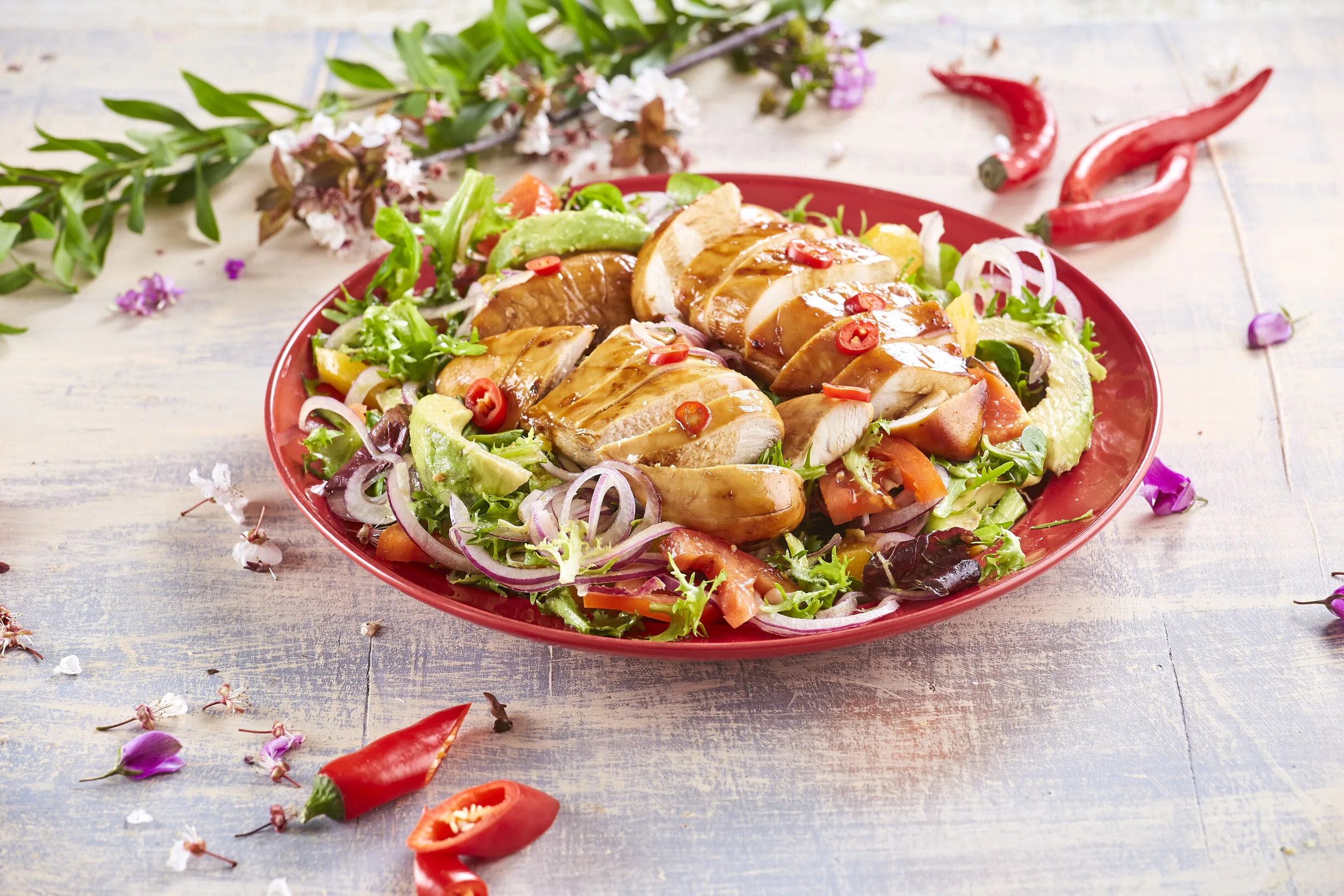 Salada de peito de frango