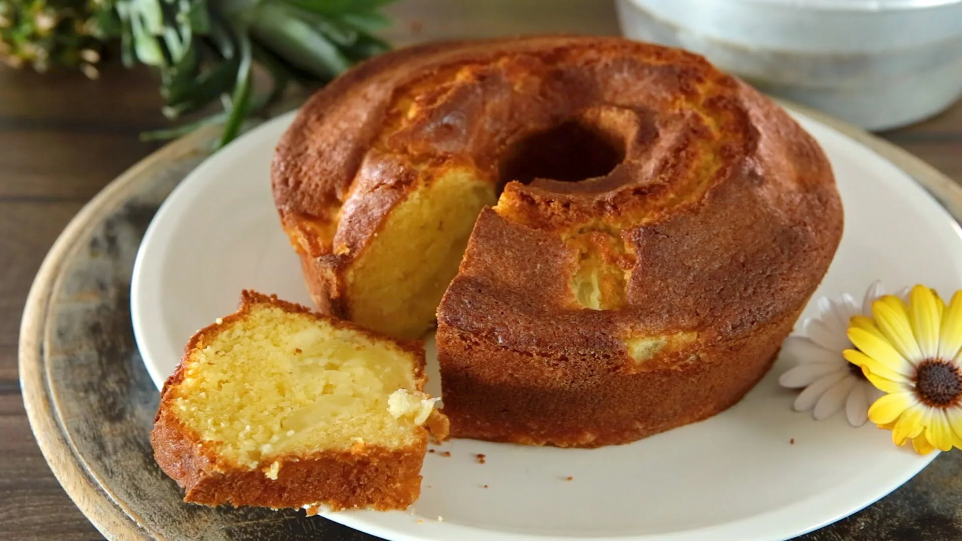 Pineapple tea cake