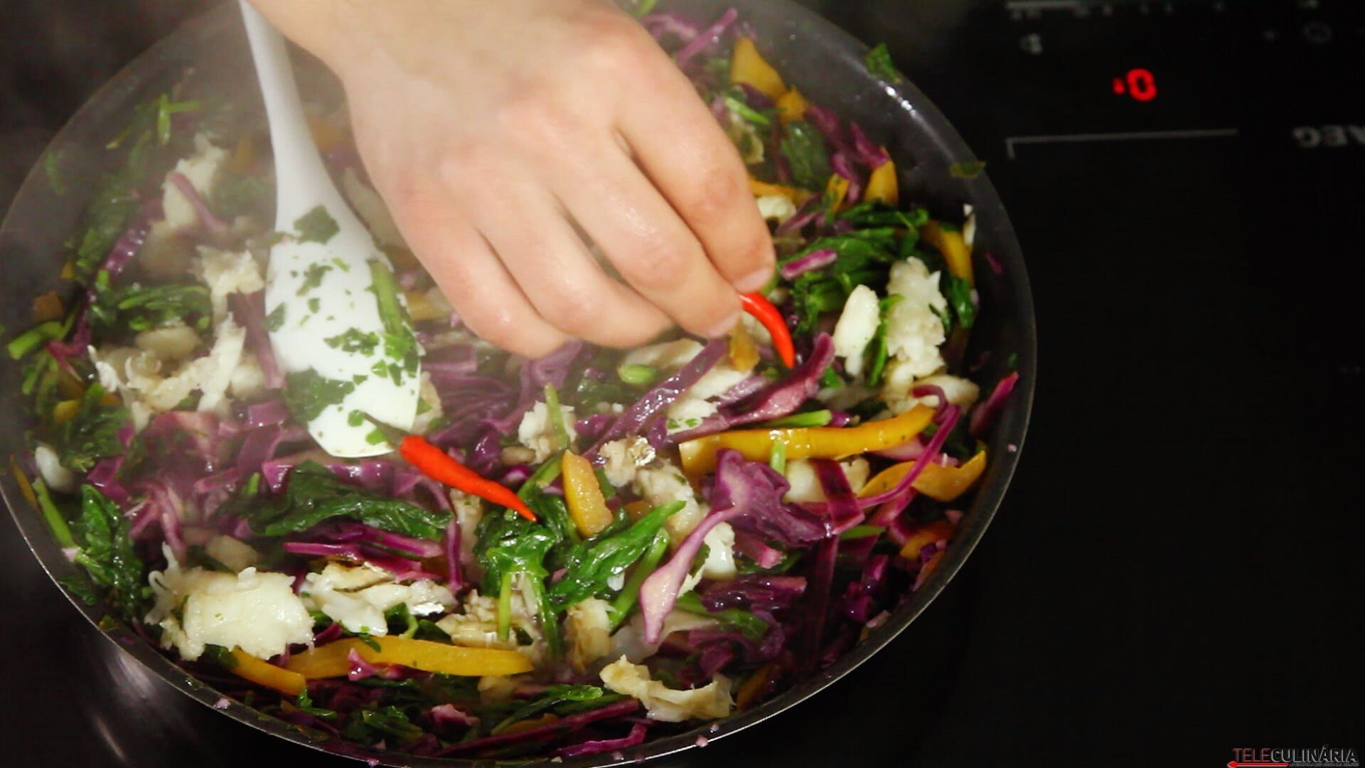 Lascado de bacalhau com vegetais