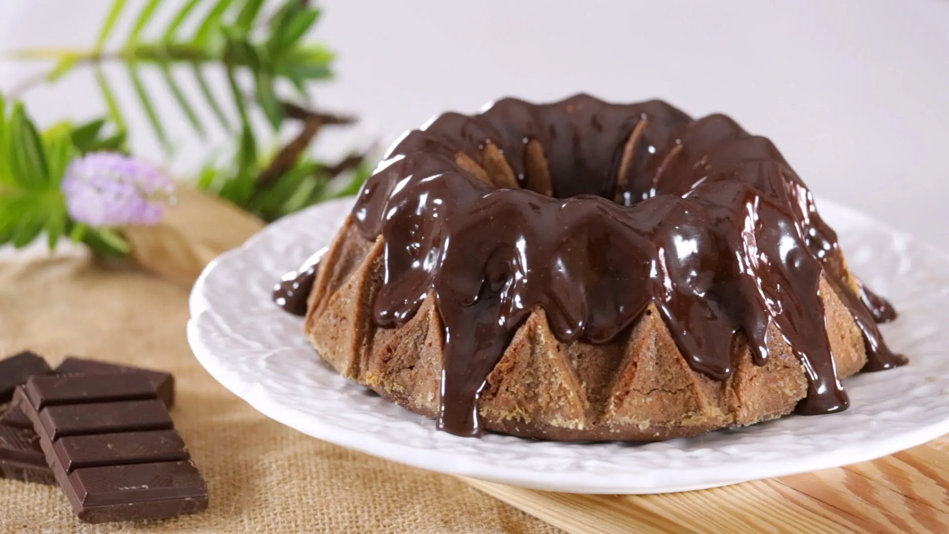 Bolo de chocolate (Vídeo)