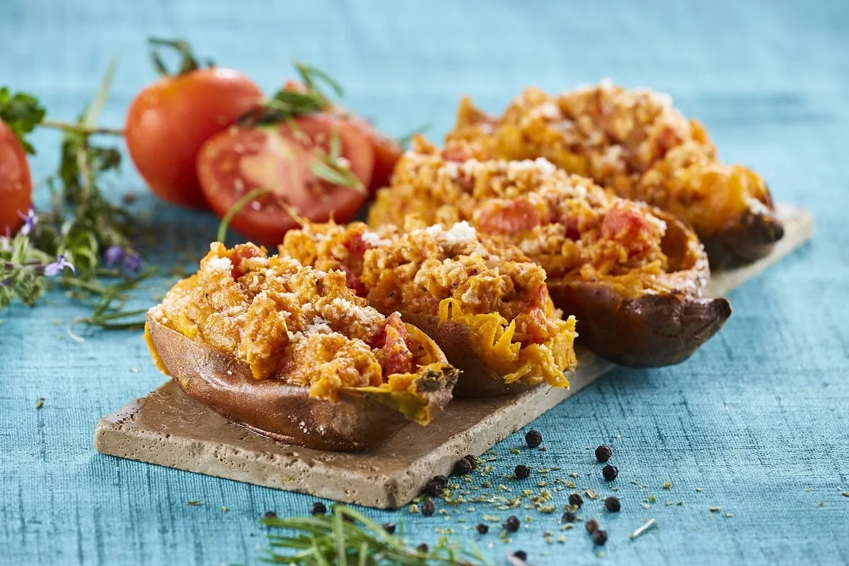 Batata-doce recheada com peru