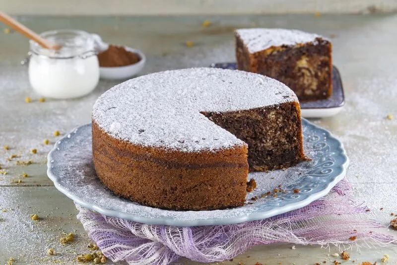 Bolo de iogurte com cacau