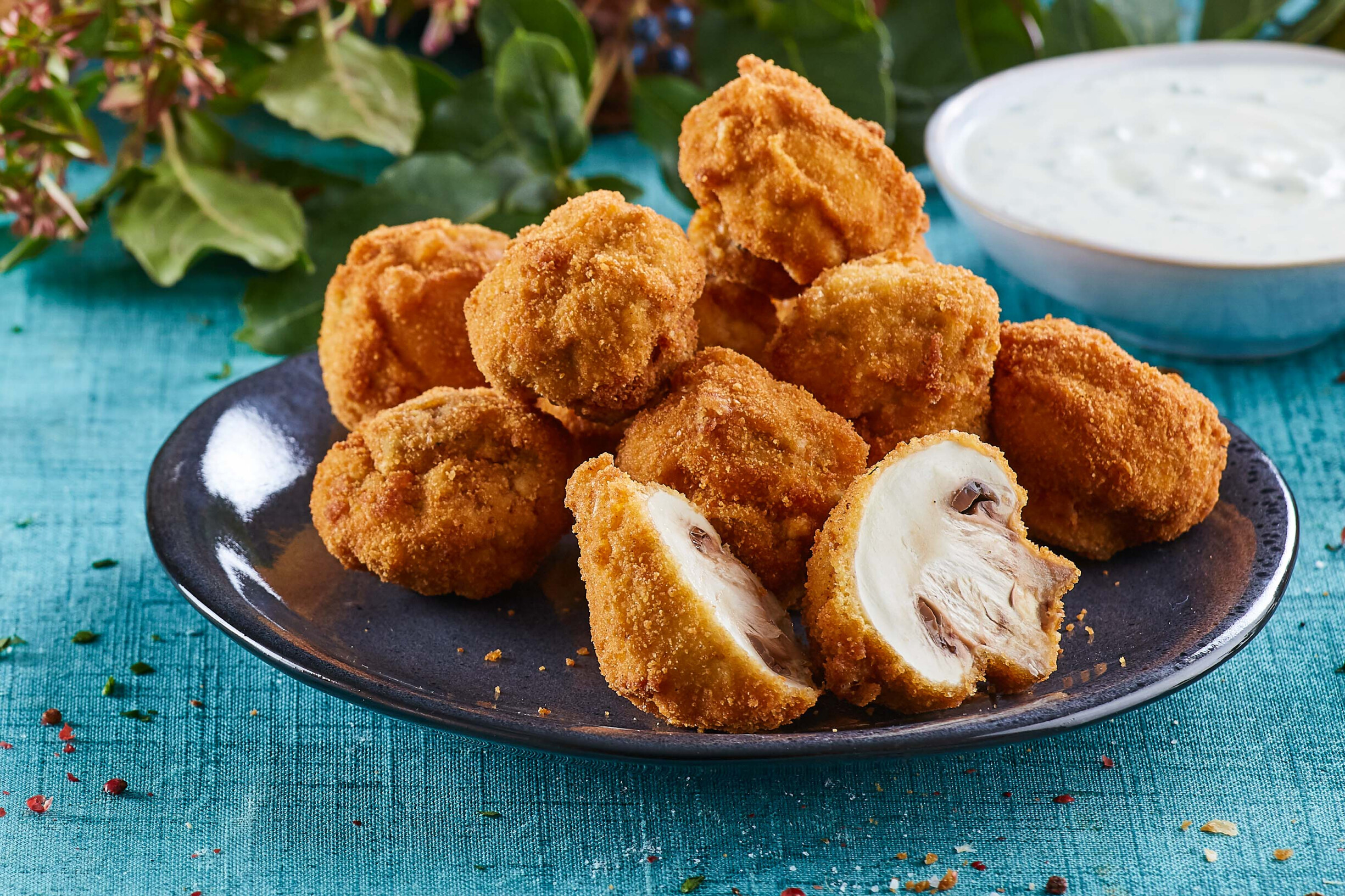 Cogumelos panados com molho de iogurte