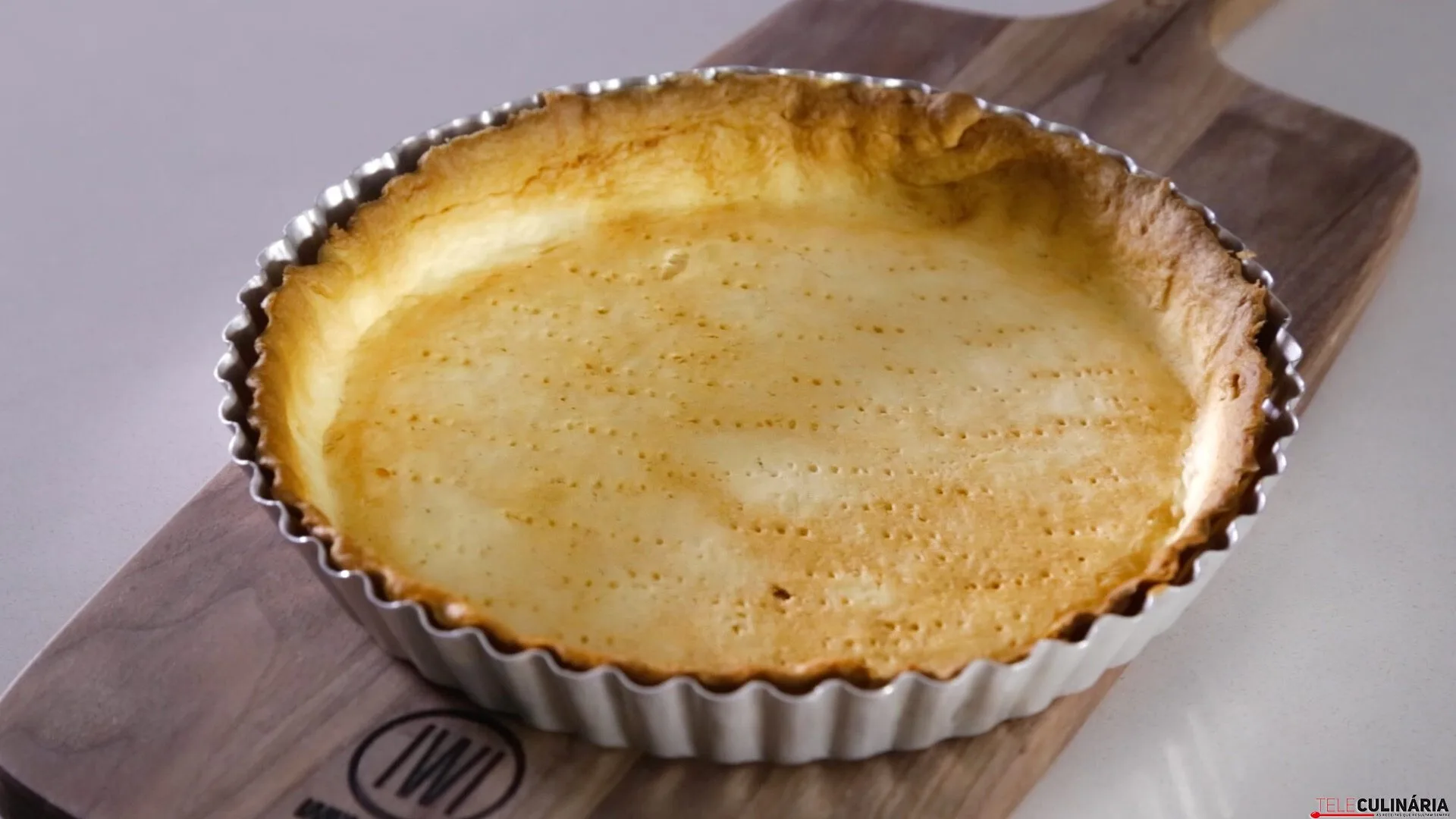 Cozedura da base para tartes