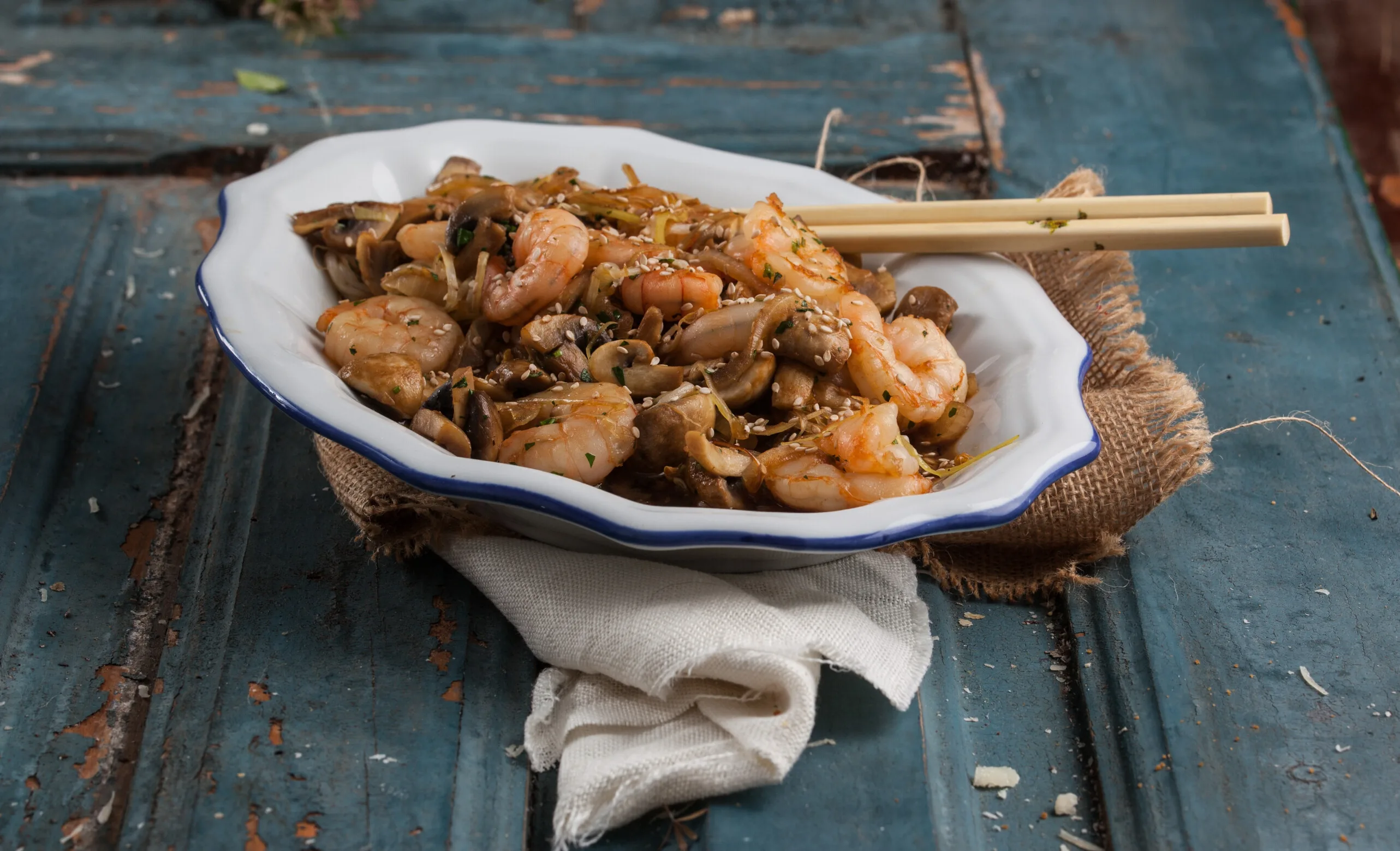 Chop suey de gambas
