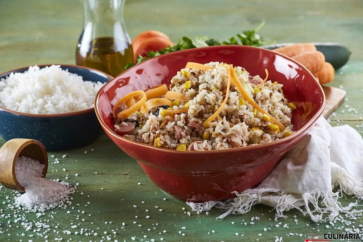 Salada mista de arroz