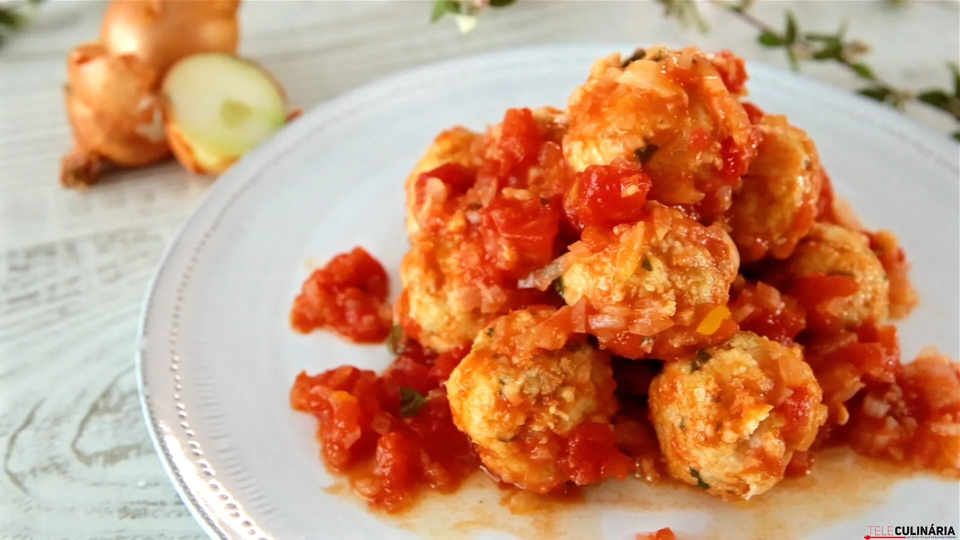 Almôndegas de peixe (Video)