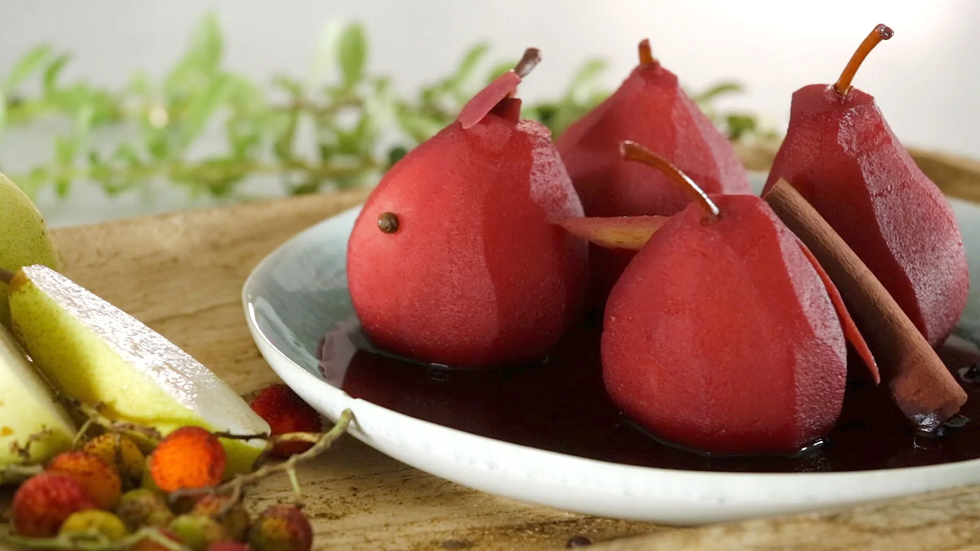 Poached pears in Port wine