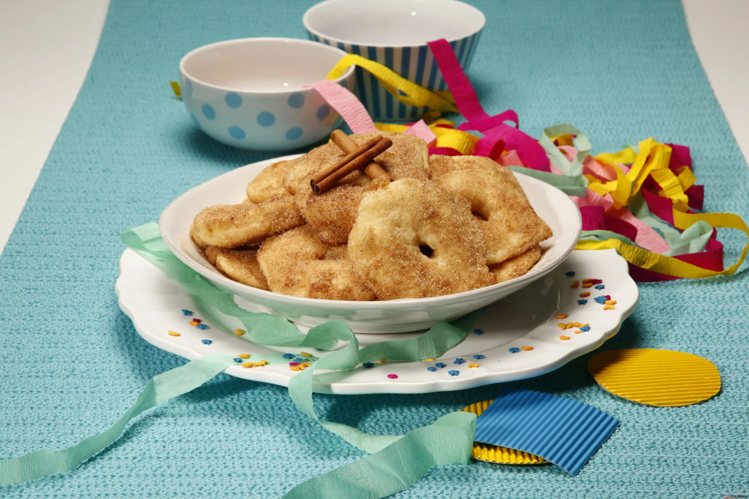 Argolas de maçã com canela