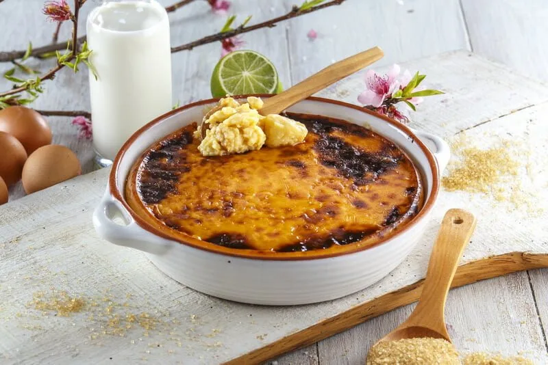 Leite-creme com lima e mel