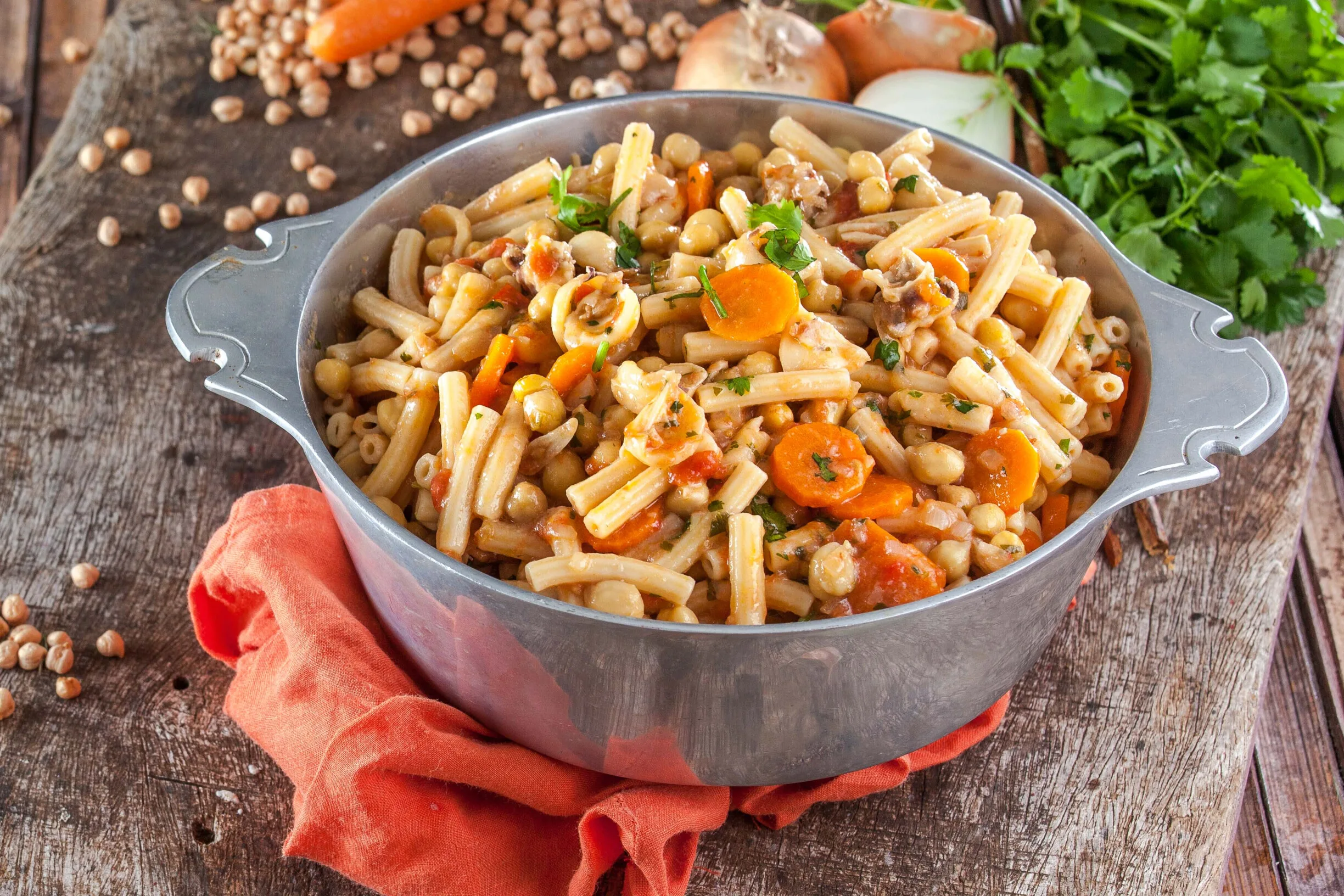 Macarronete de choco e grão