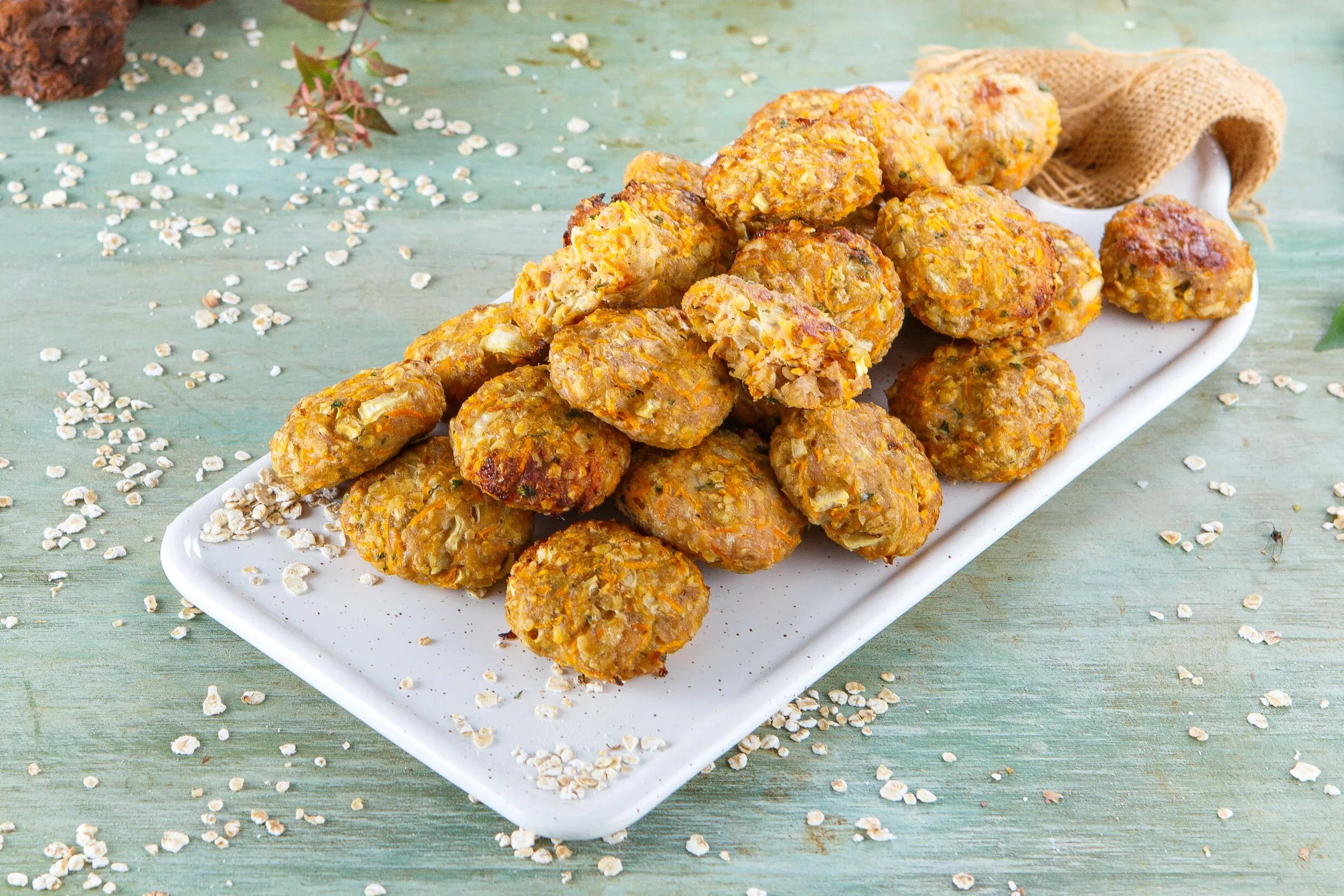 Nuggets de frango com cenoura e aveia