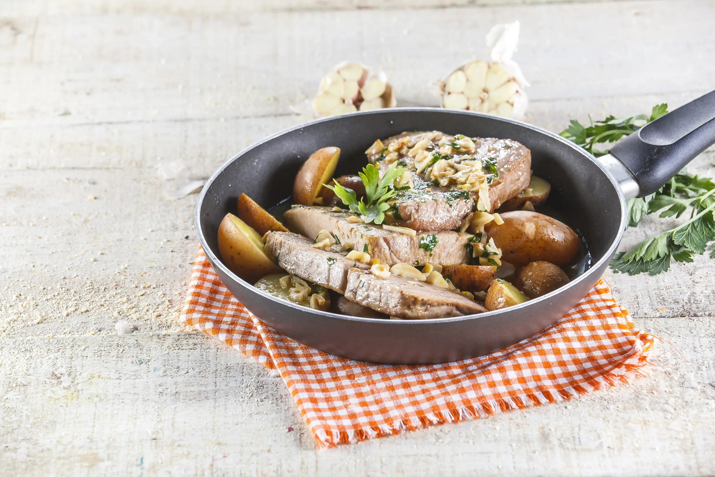 Atum fresco à algarvia