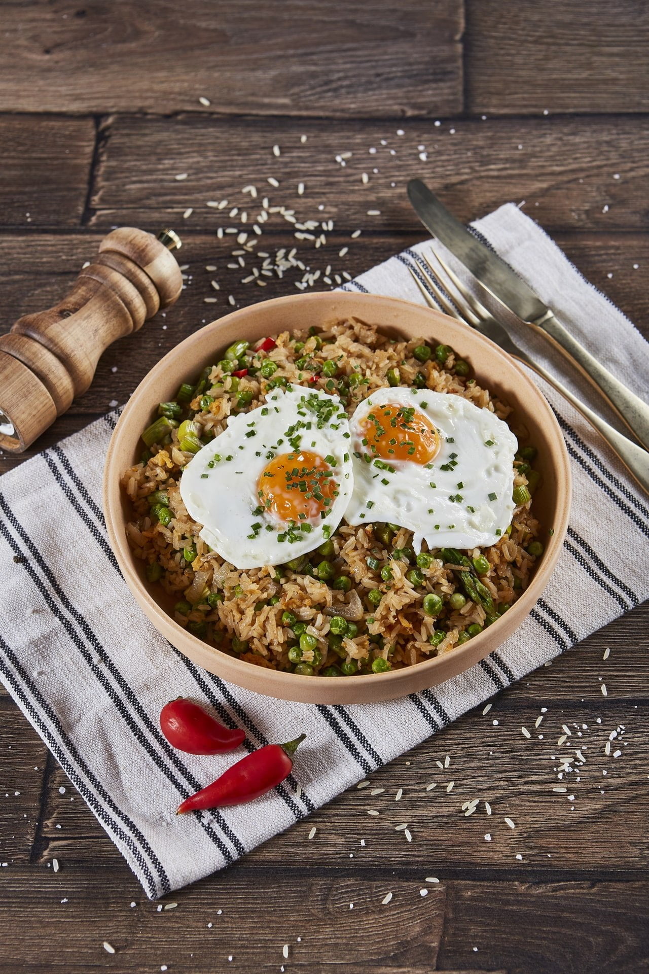 Arroz frito com vegetais