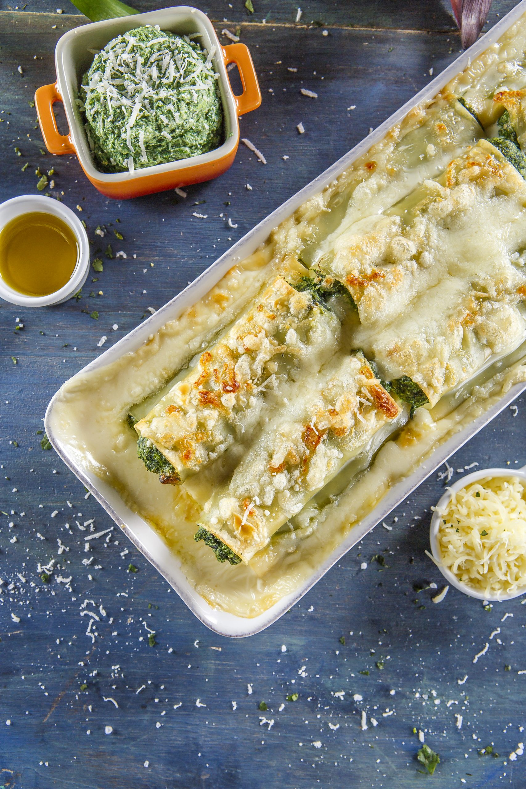Canelones de ricota e espinafres
