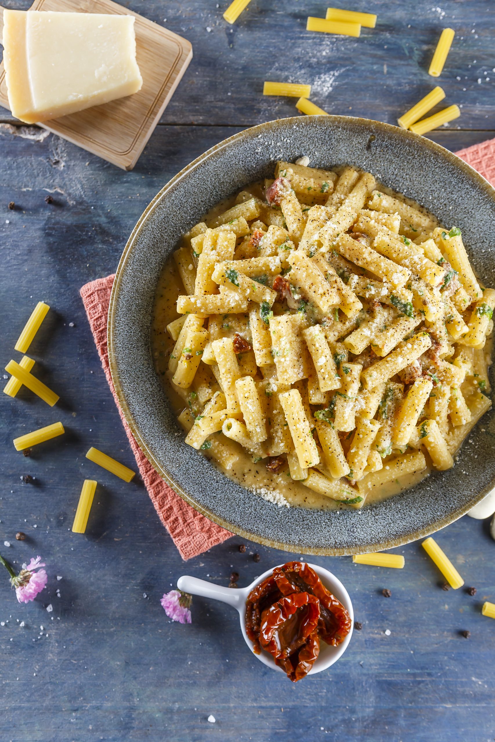 Carbonara de tomate seco