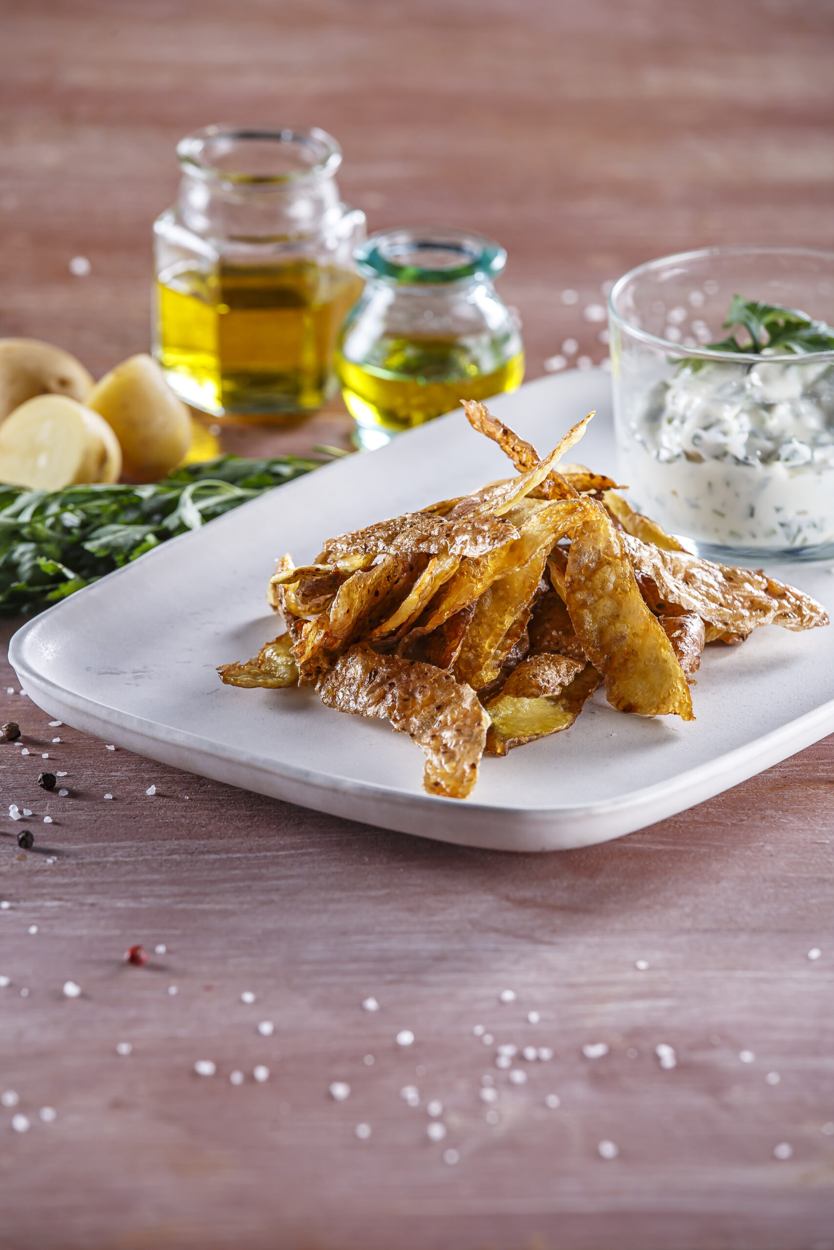 Casca de batata frita com maionese