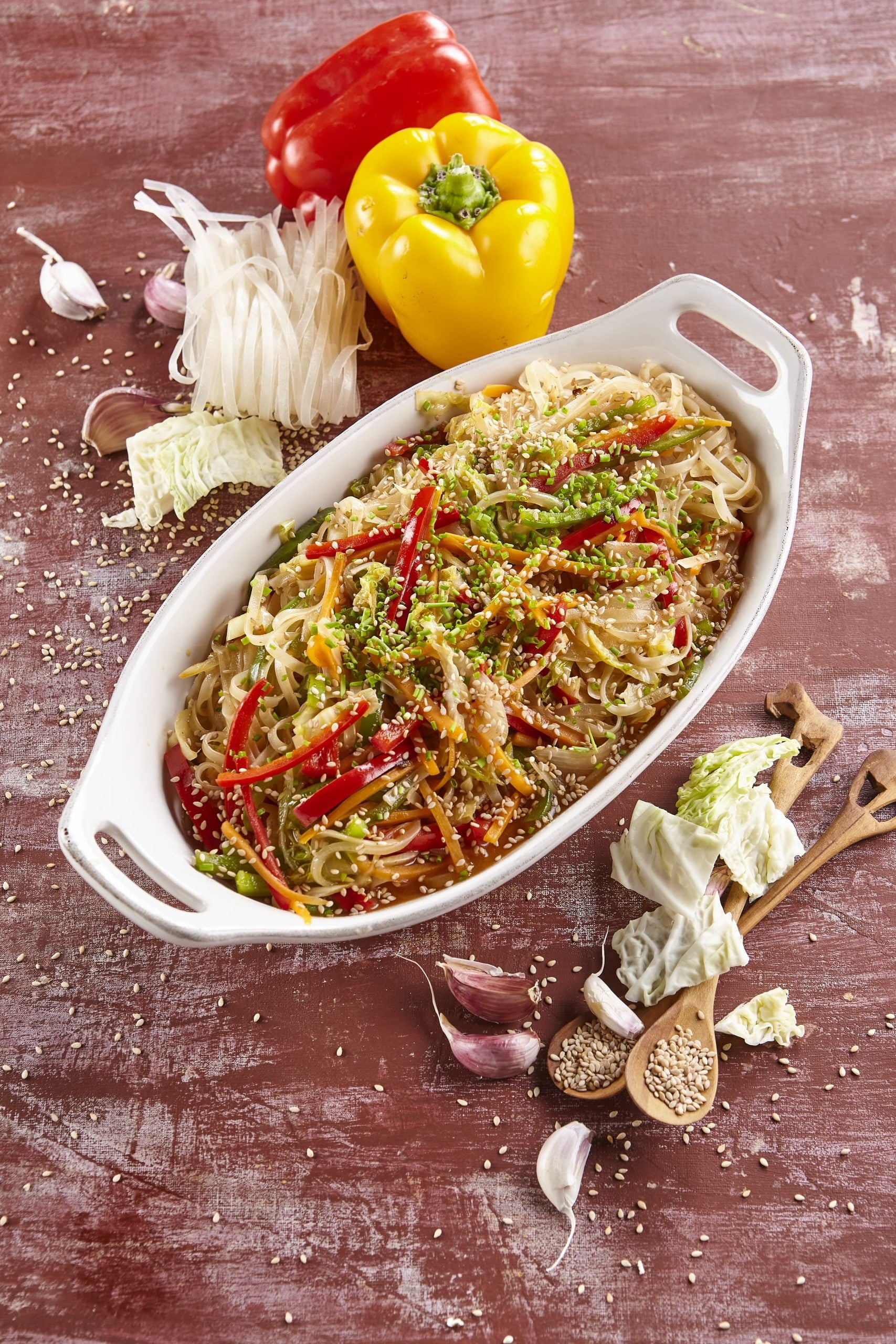 Chow mein de vegetais (Noodles de arroz)