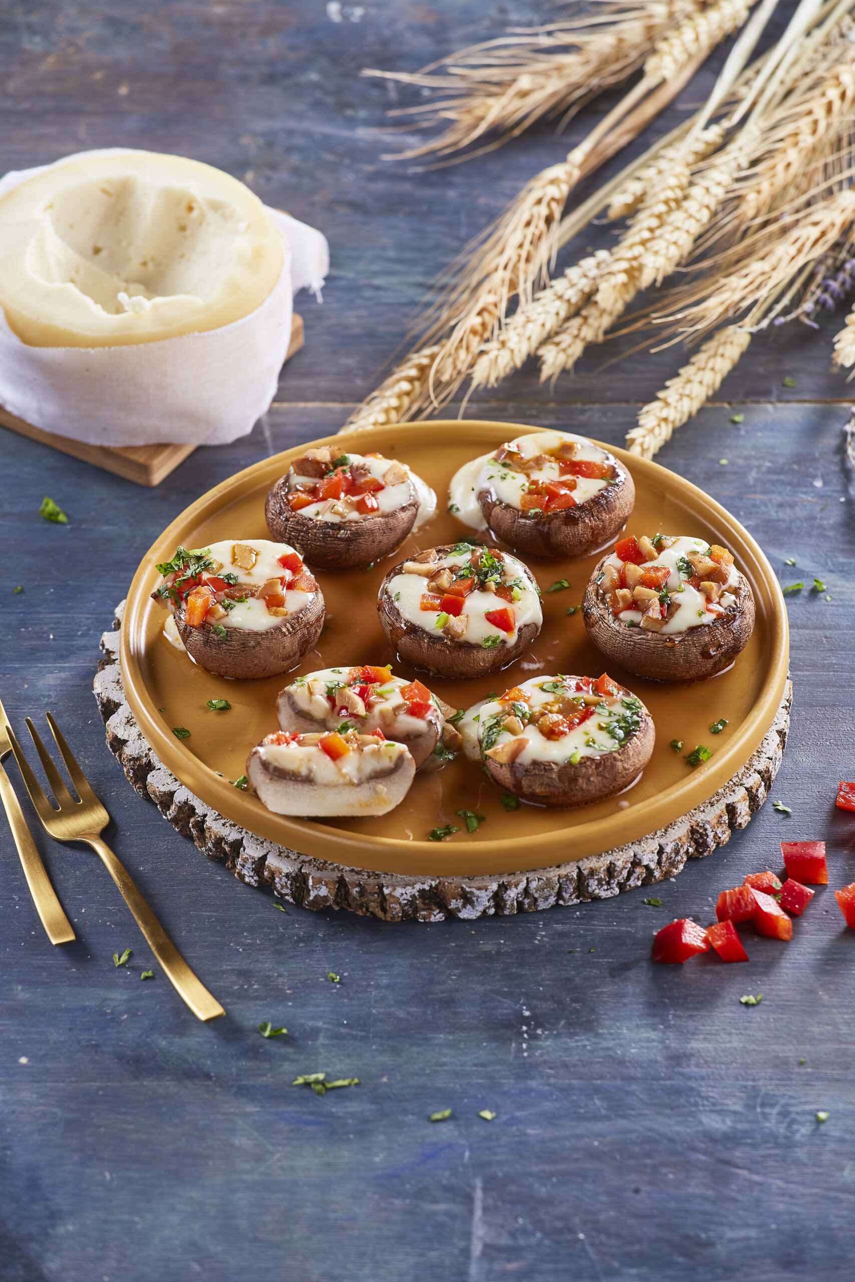 Cogumelos gratinados com queijo da Serra