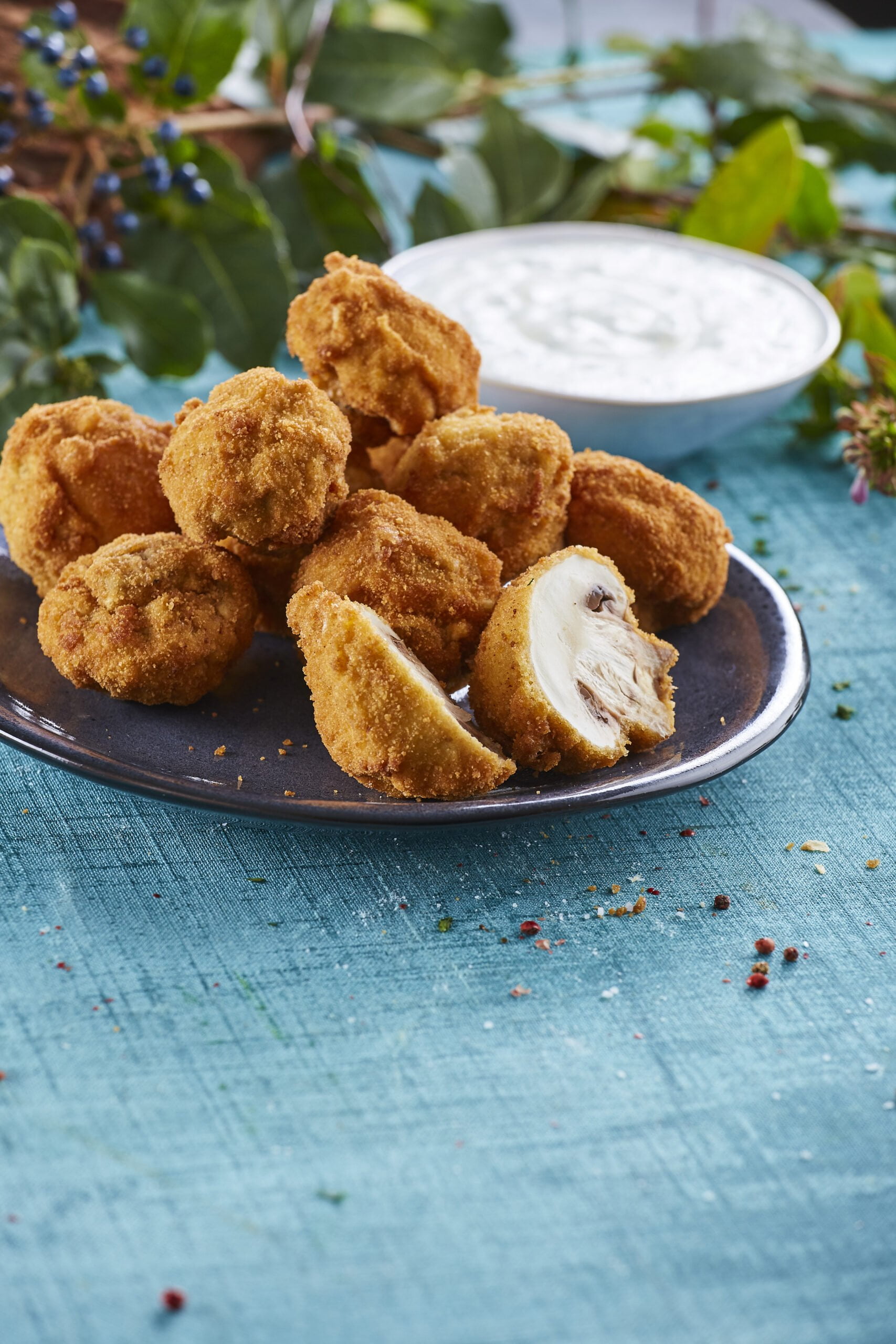 Cogumelos panados com molho de iogurte