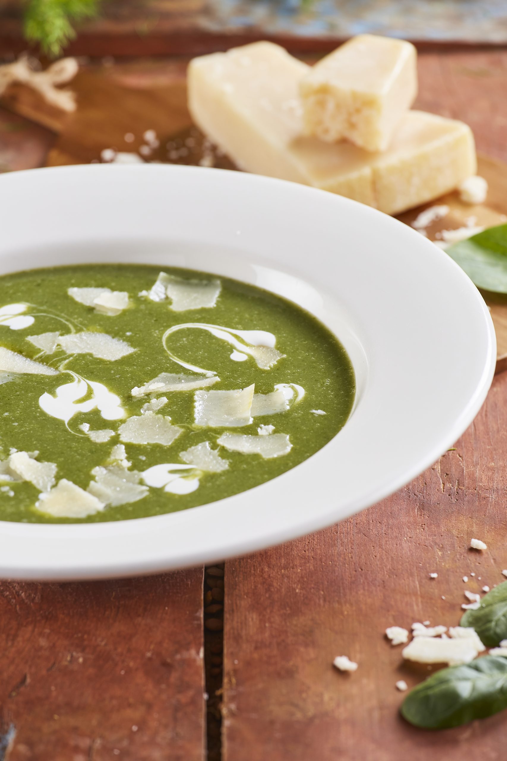Creme de espinafres com parmesão