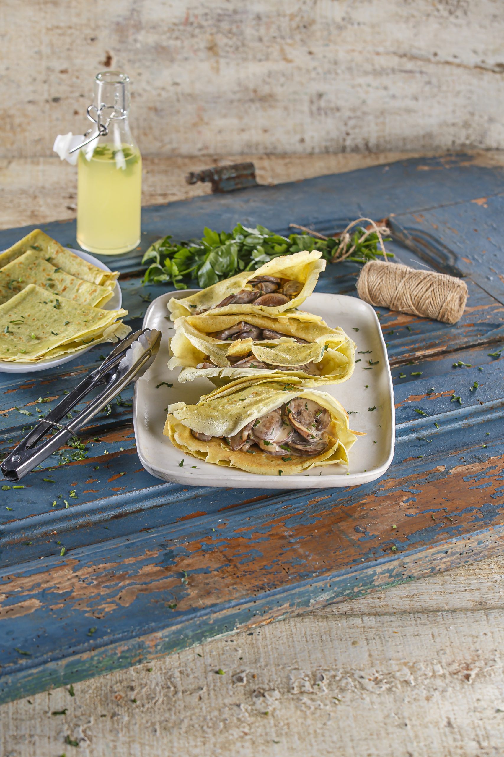 Crepes recheados com cogumelos