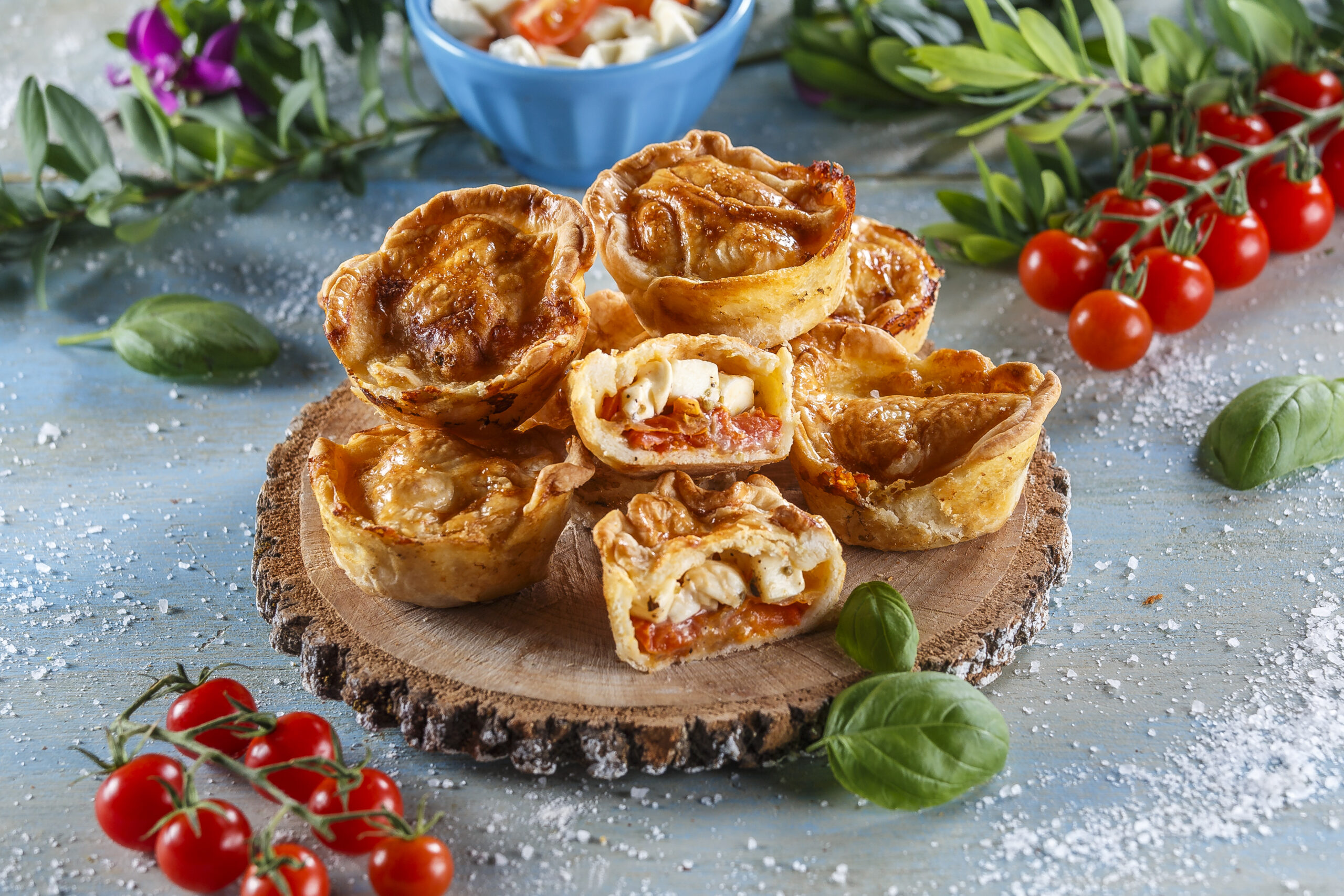 Empadas de tomate e mozarela @Teleculinária