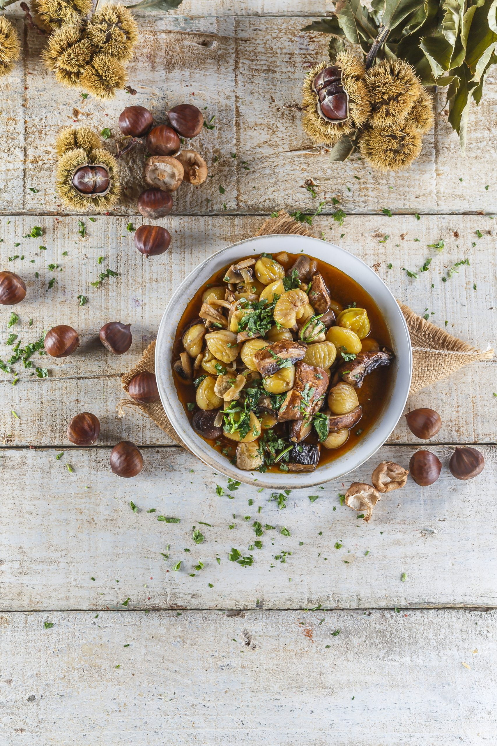 Estufado de cogumelos com castanhas