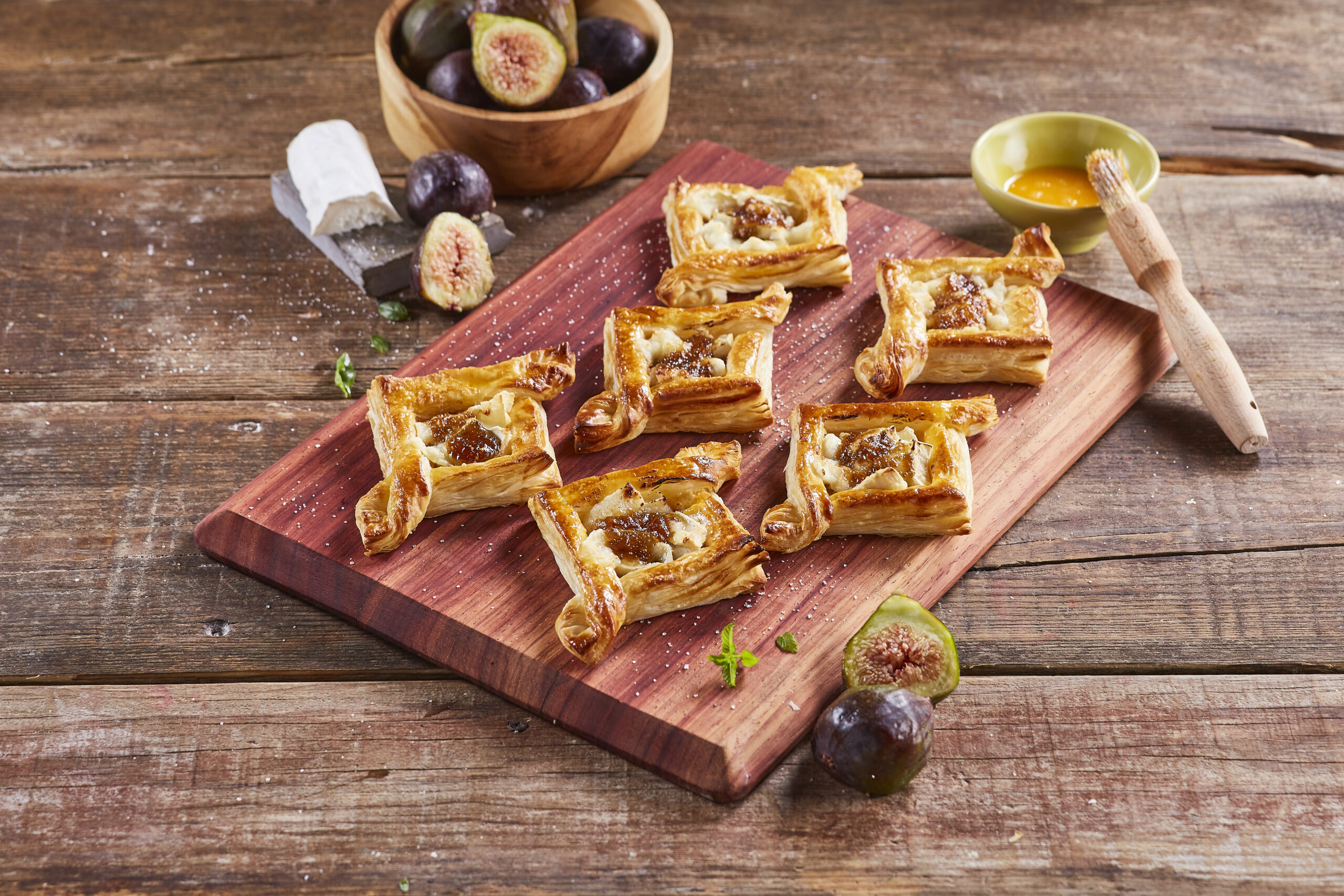 Folhado de chèvre com doce de figo @Teleculinária