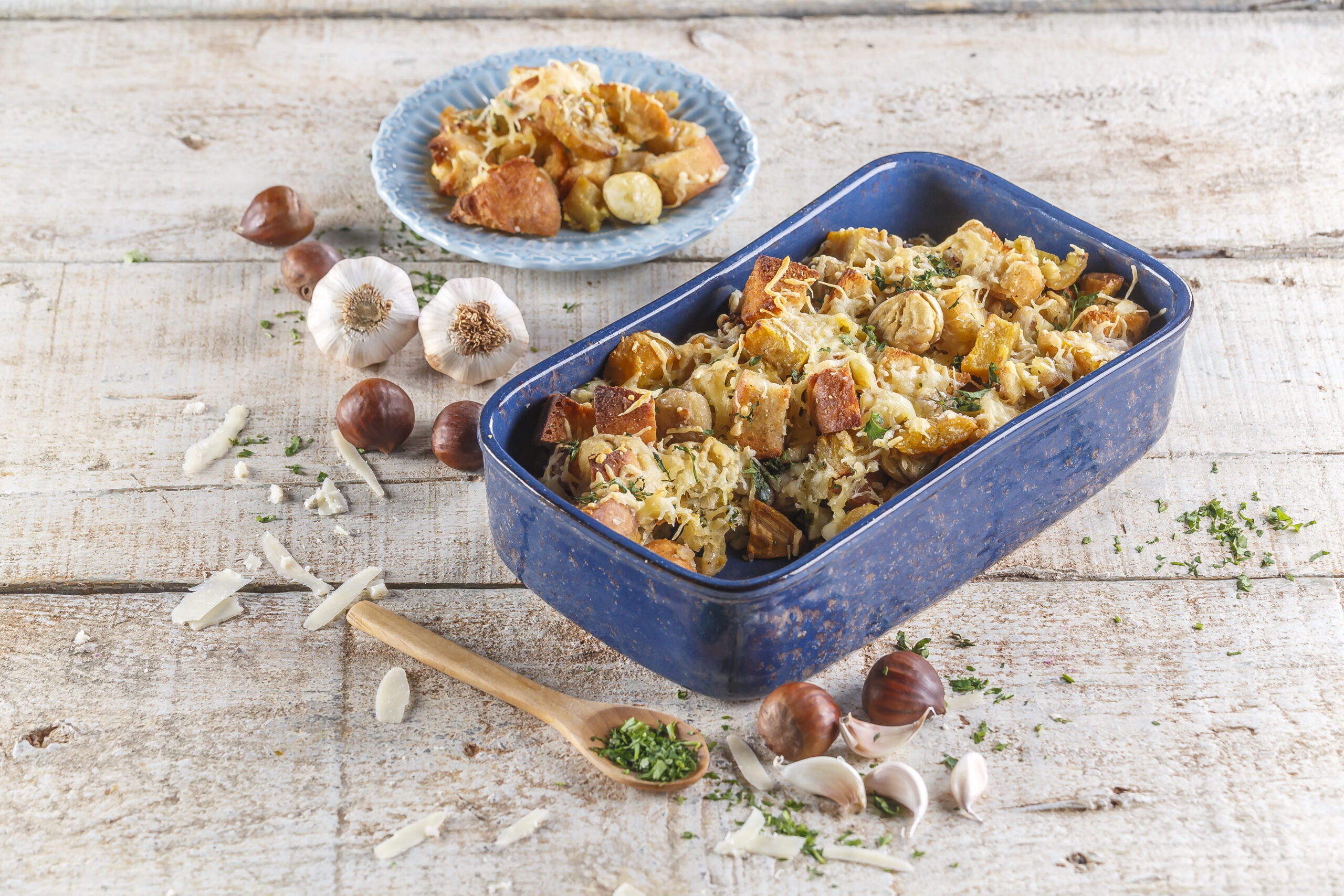 Assado de batata doce com castanha