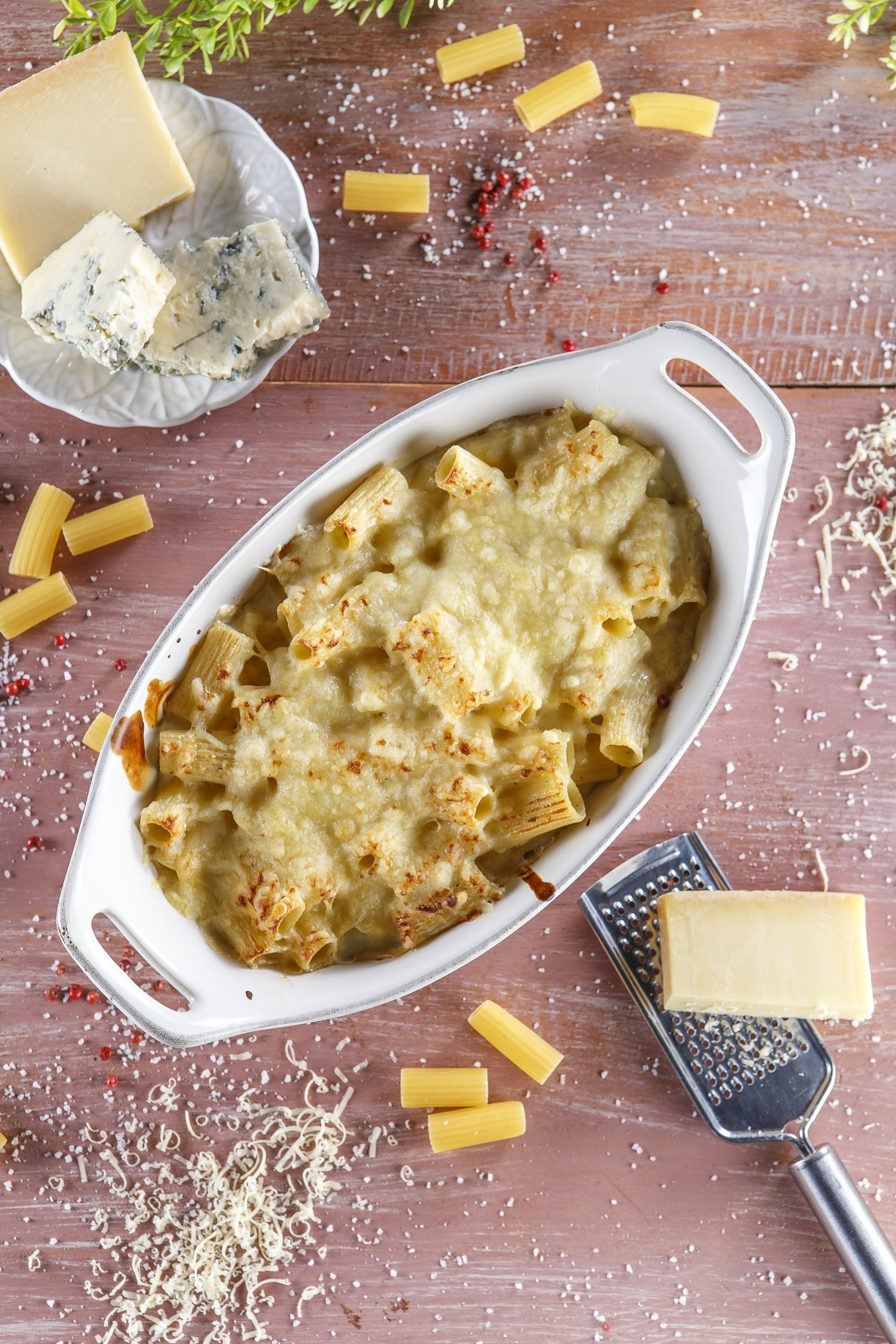 Macarrão com molho de 4 queijos
