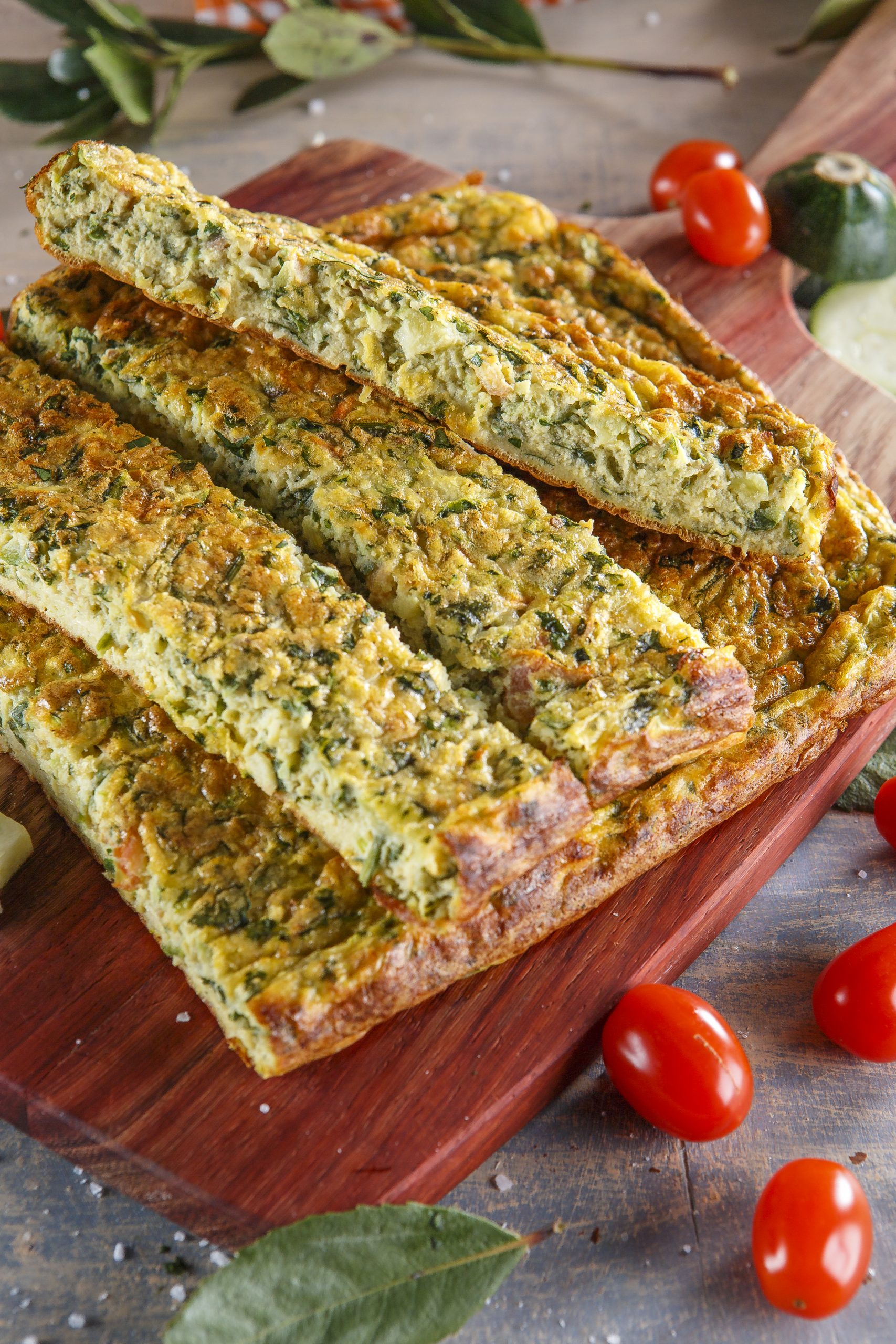 Omelete de curgete e tomate