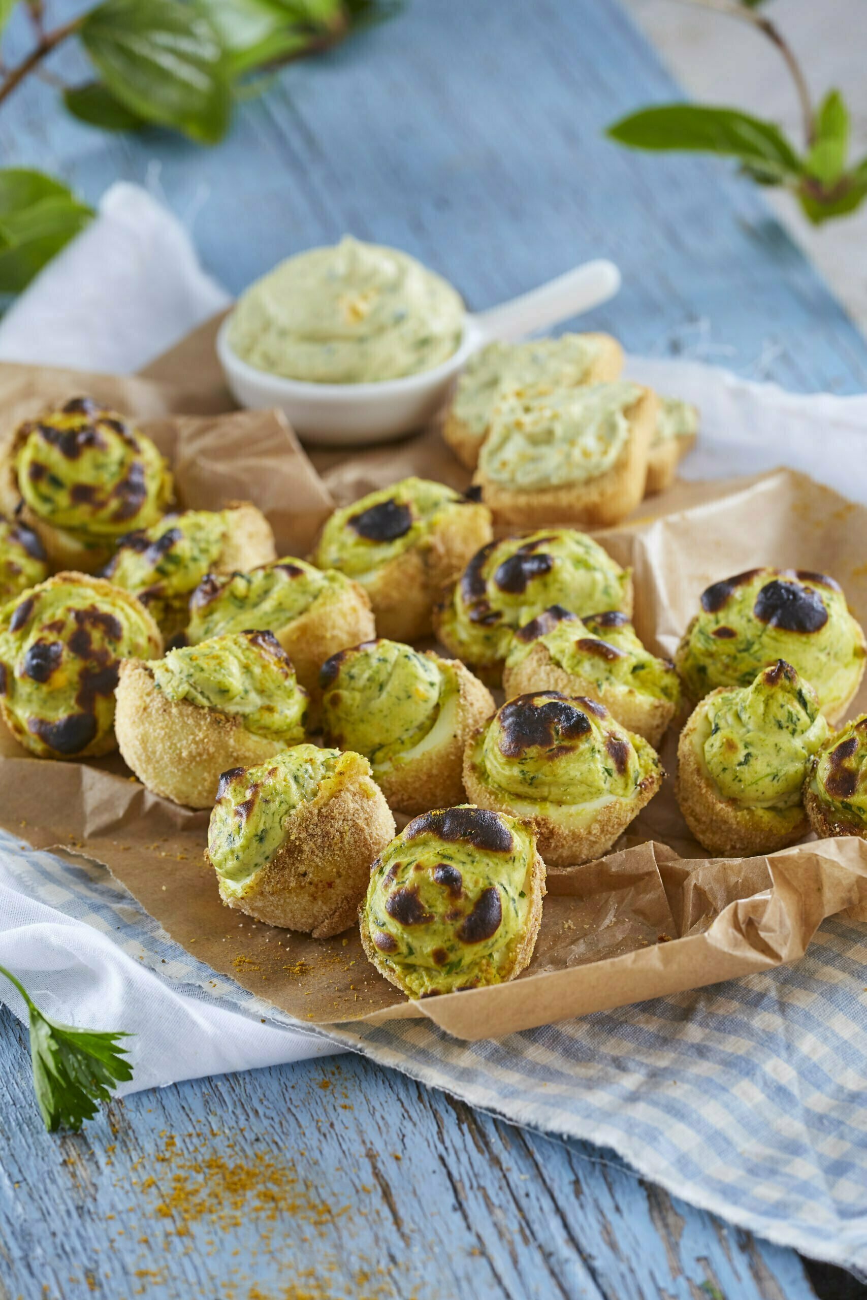 Ovos verdes com espinafres