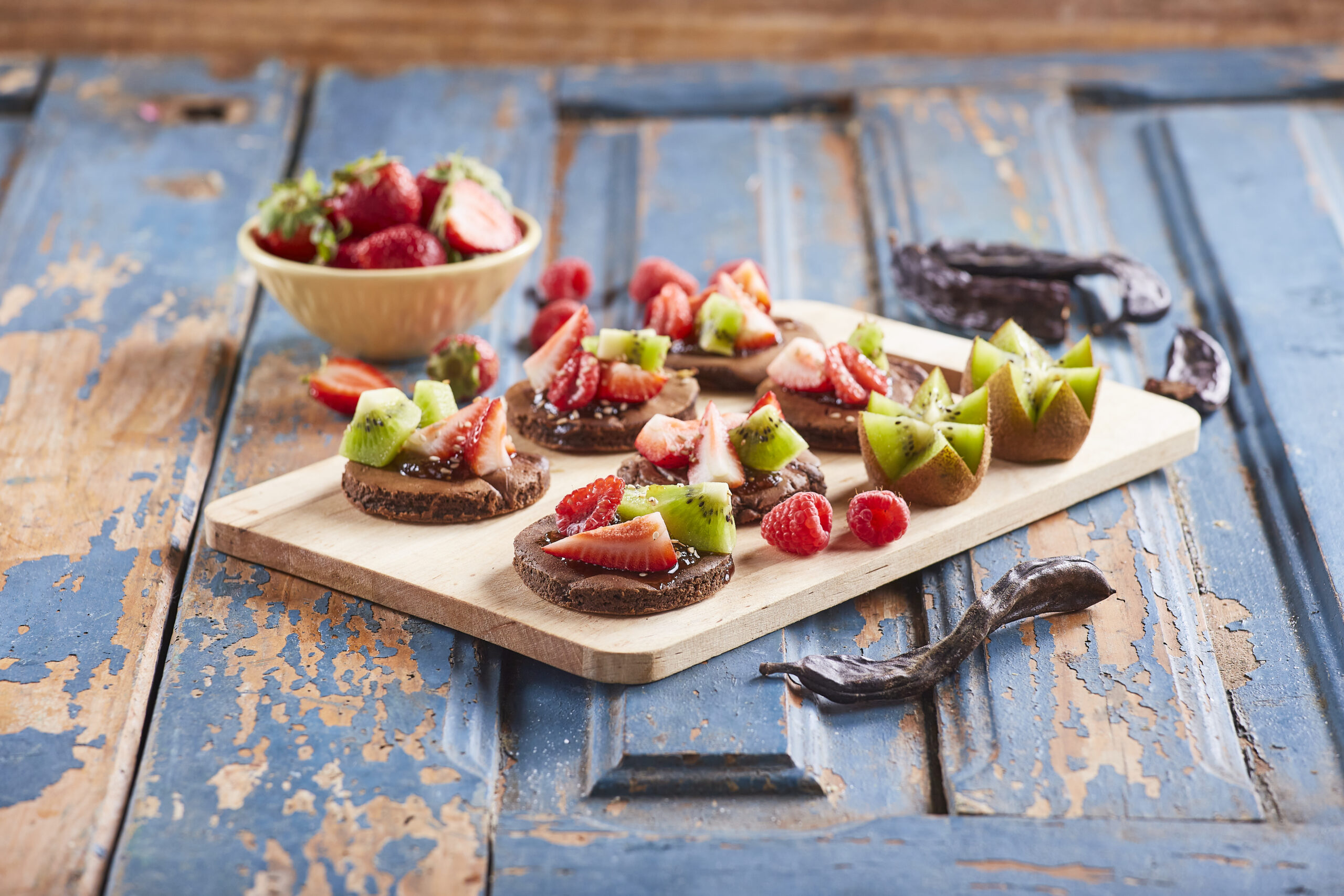 Panquecas de alfarroba, cacau e fruta @Teleculinária