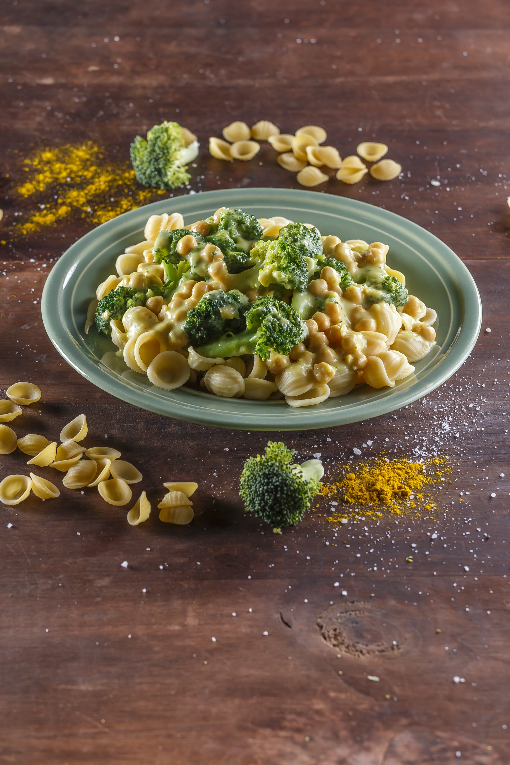 Pasta de brócolos com grão