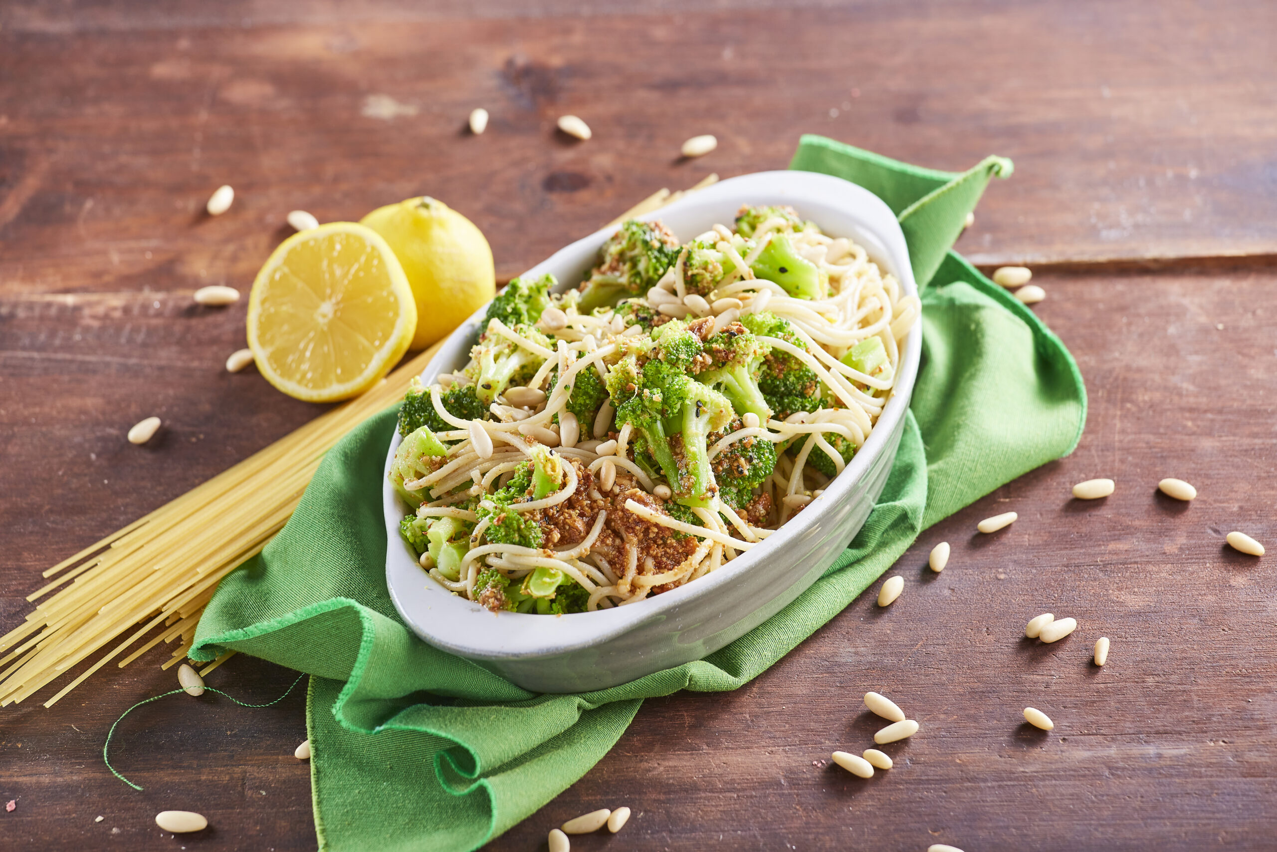Pasta com limão e pinhões @TeleCulinária