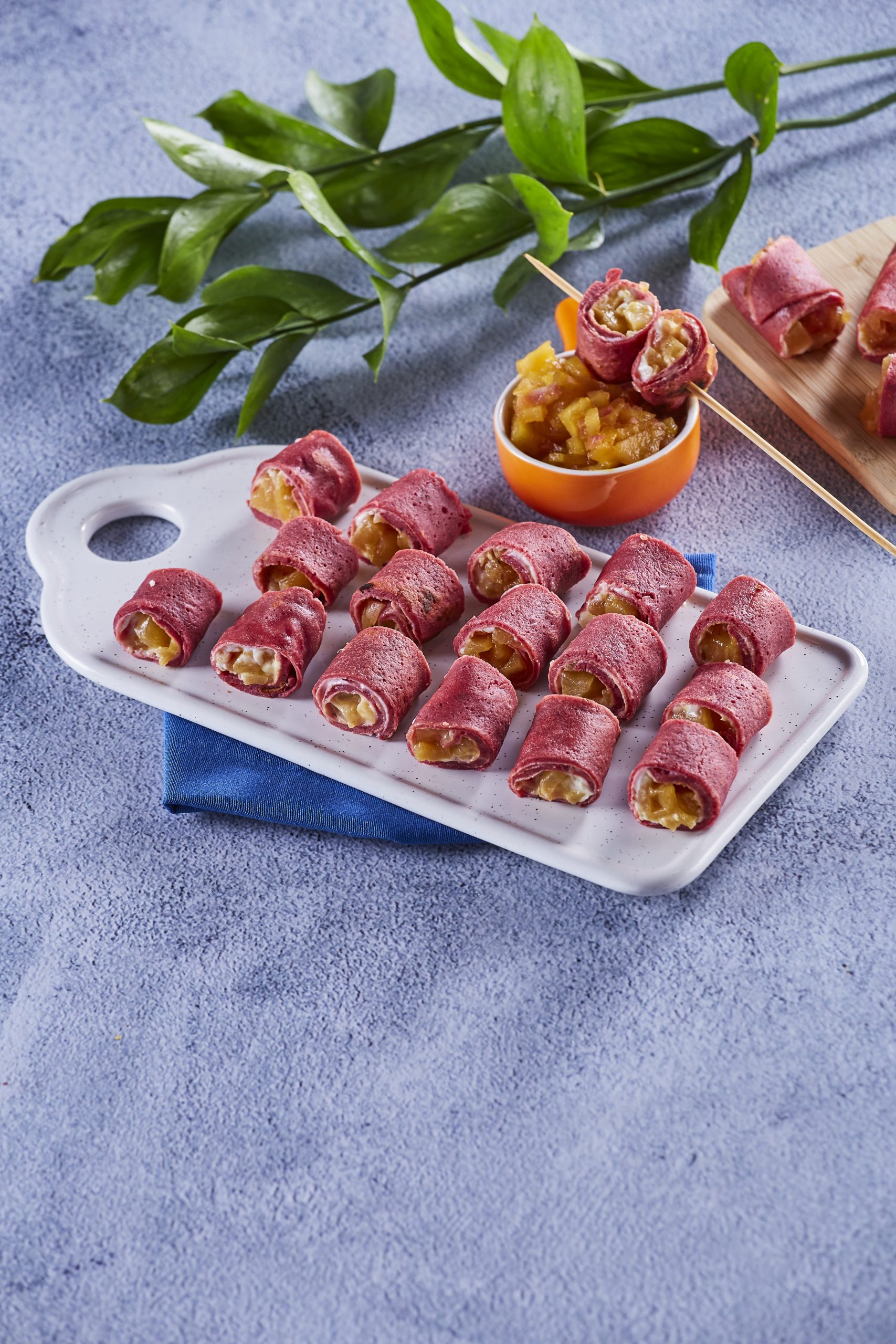 Rolinhos de beterraba com queijo de cabra