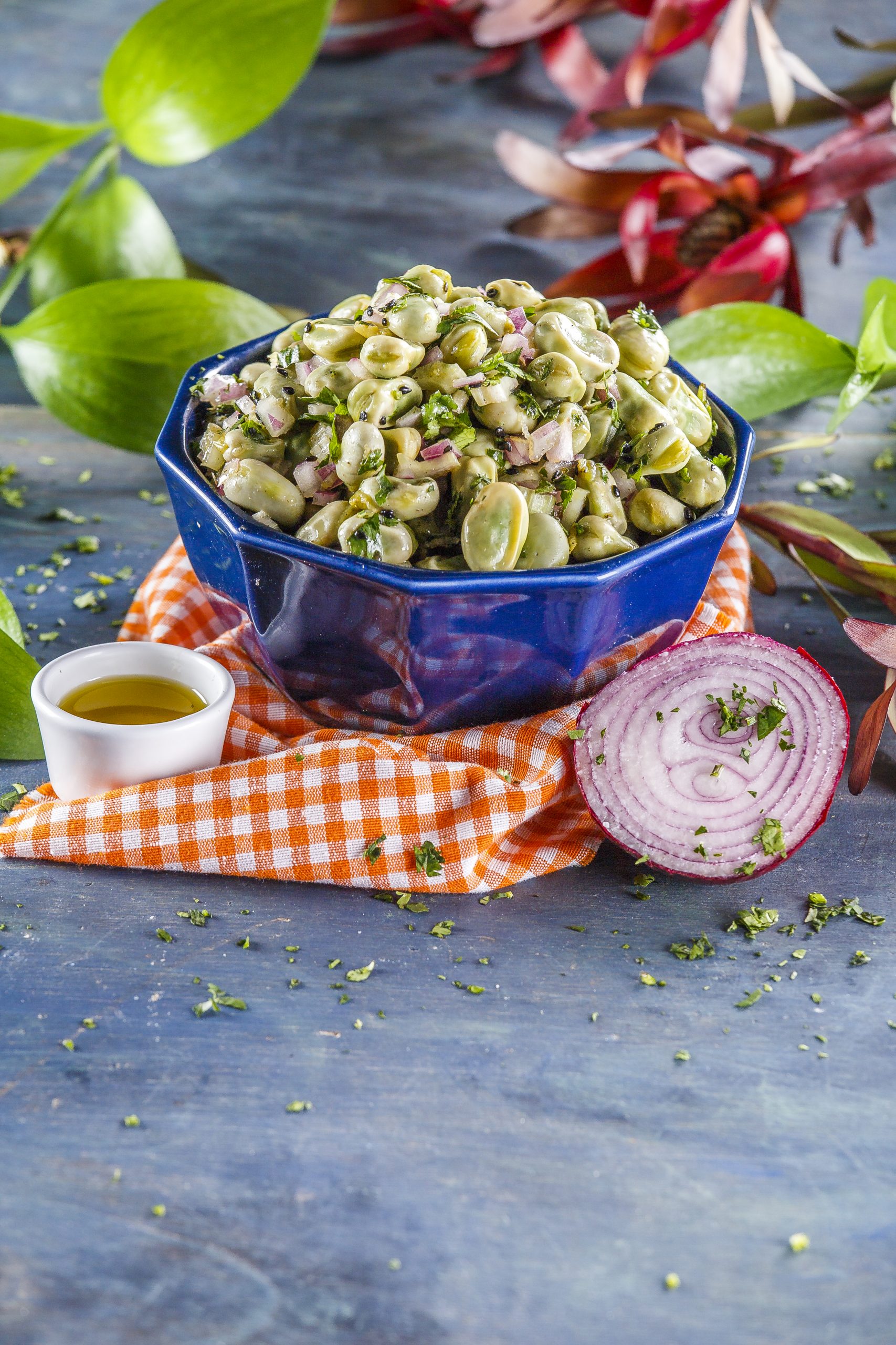 Salada de favas com coentros