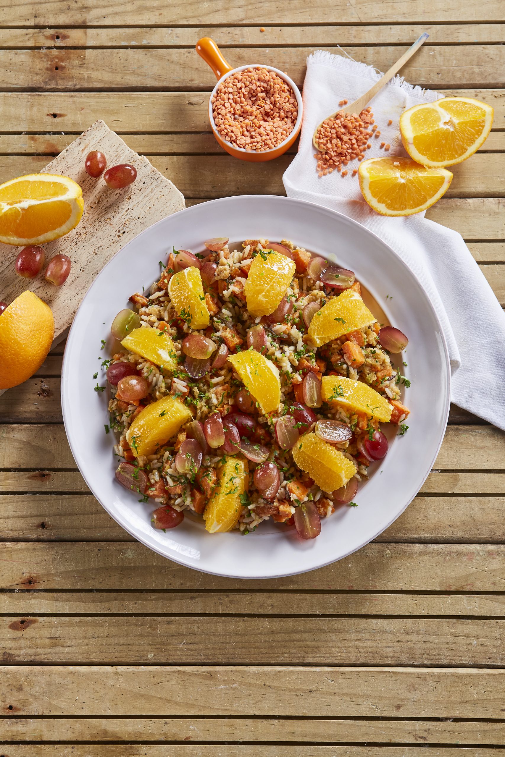 Salada de laranja e arroz com erva-doce