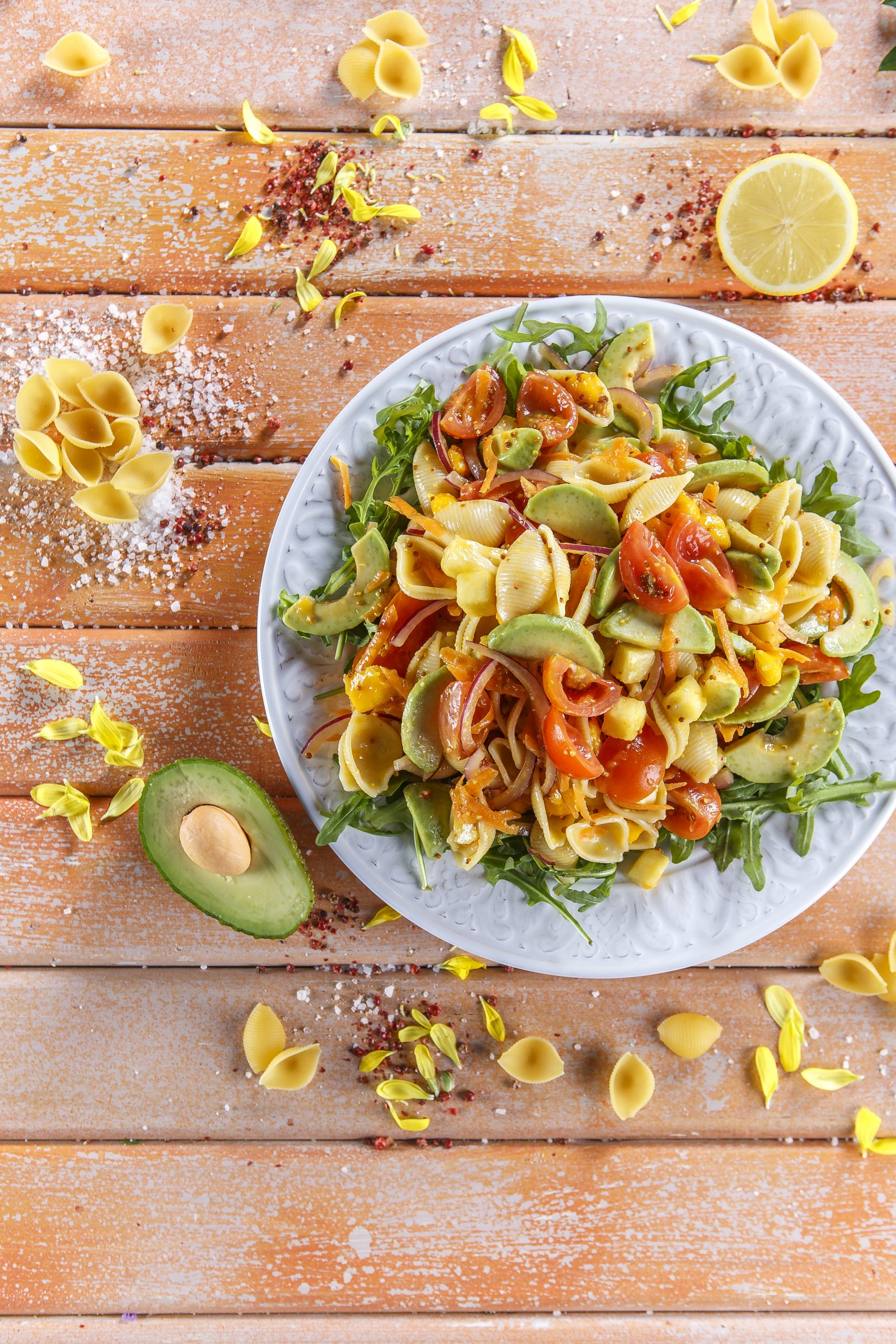 Salada de massa tropical