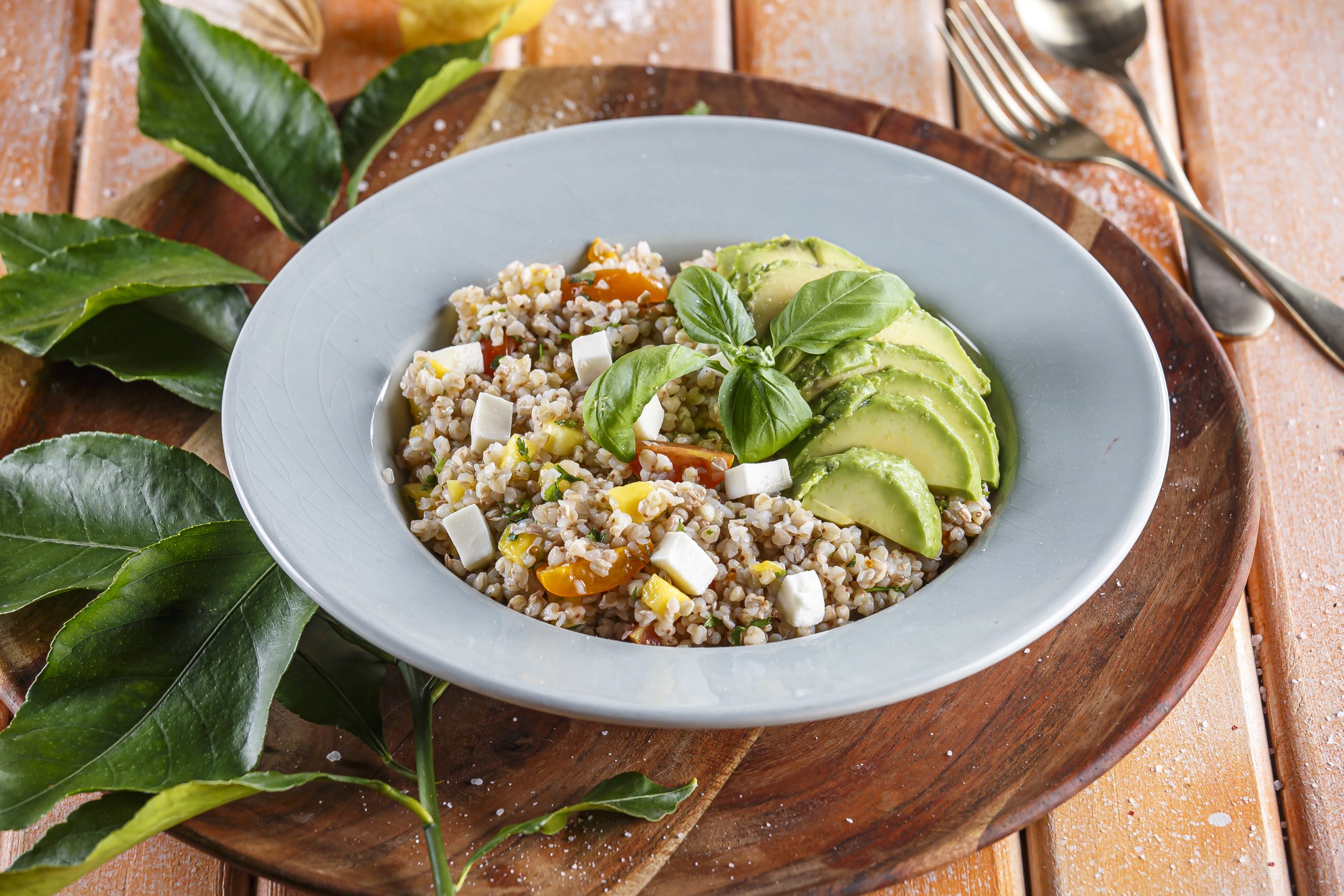 Salada de trigo sarraceno com limão