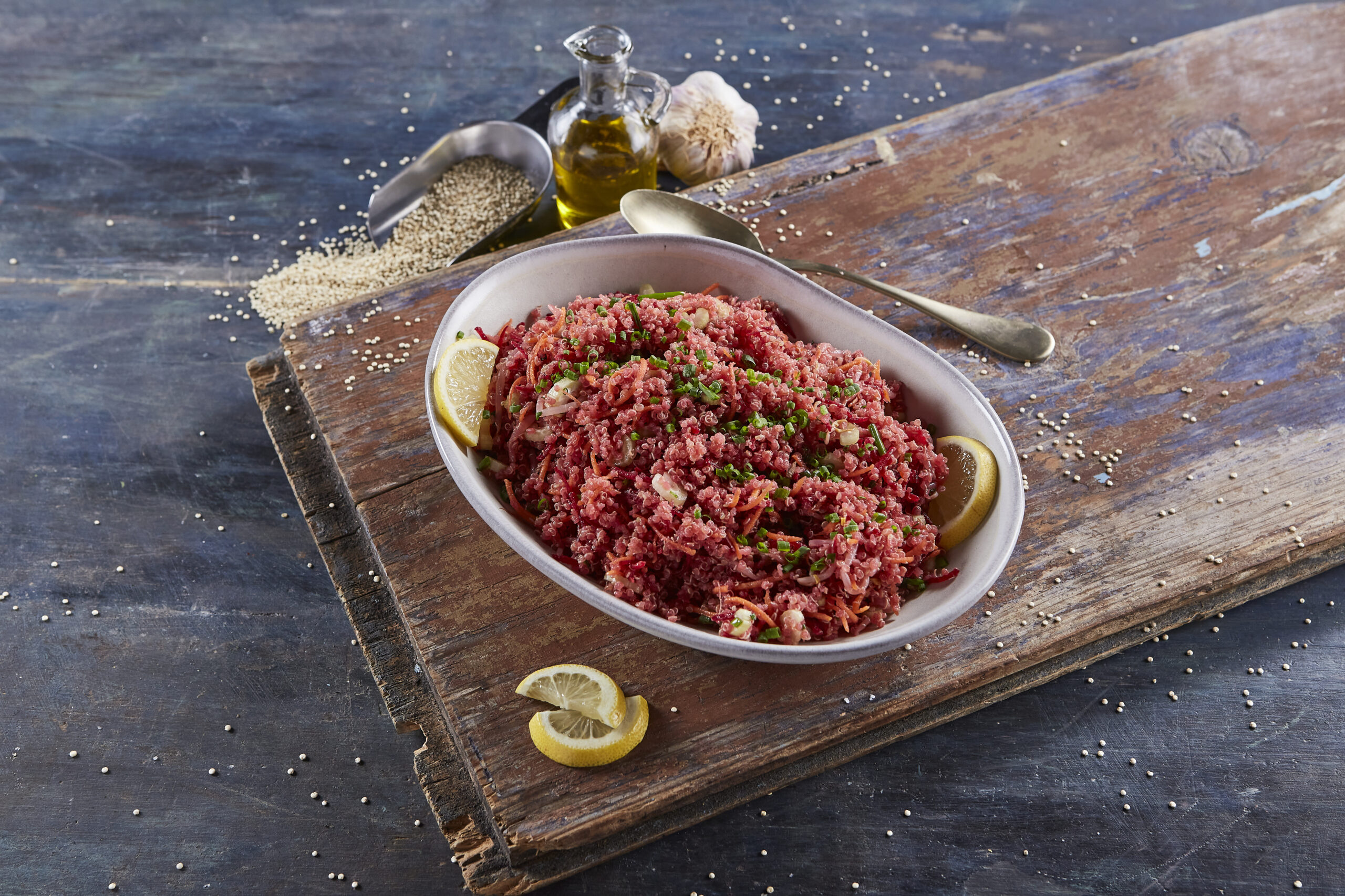 Salada de quinoa, beterraba com cenoura @Teleculinária