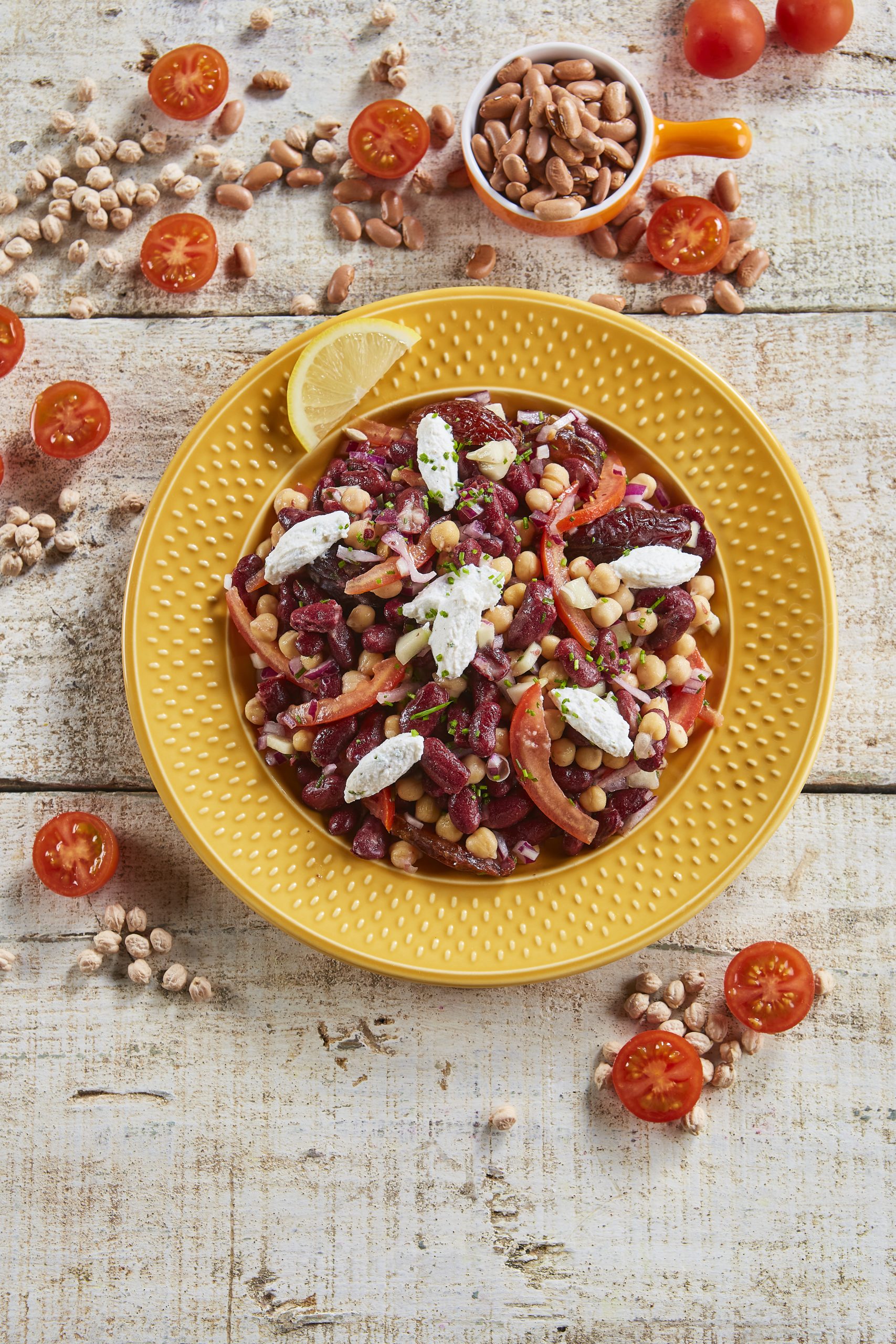 Salada libanesa de feijão e grão